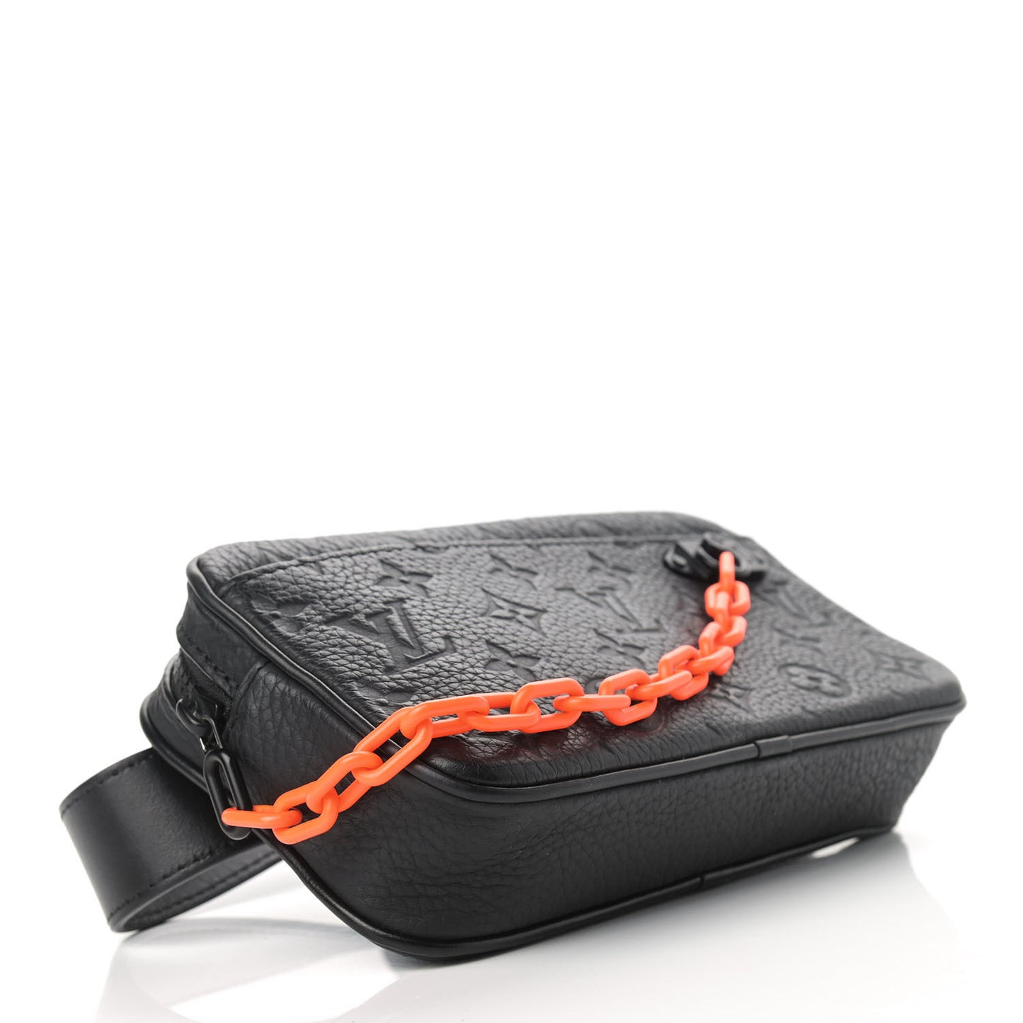 Taurillon Monogram Uniformes Solar Ray Soft Pochette Volga Belt Bag Black