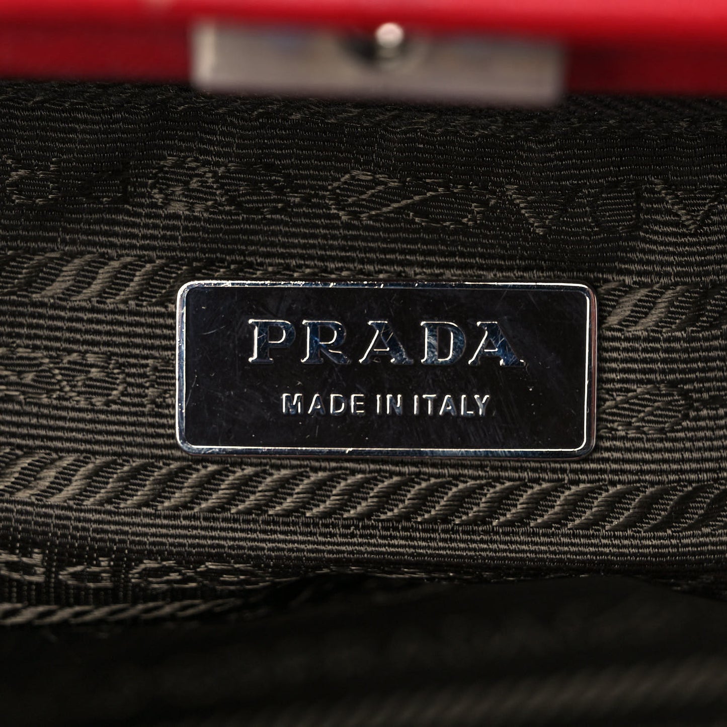 Goatskin Cerniera Doctor Bag Rubino