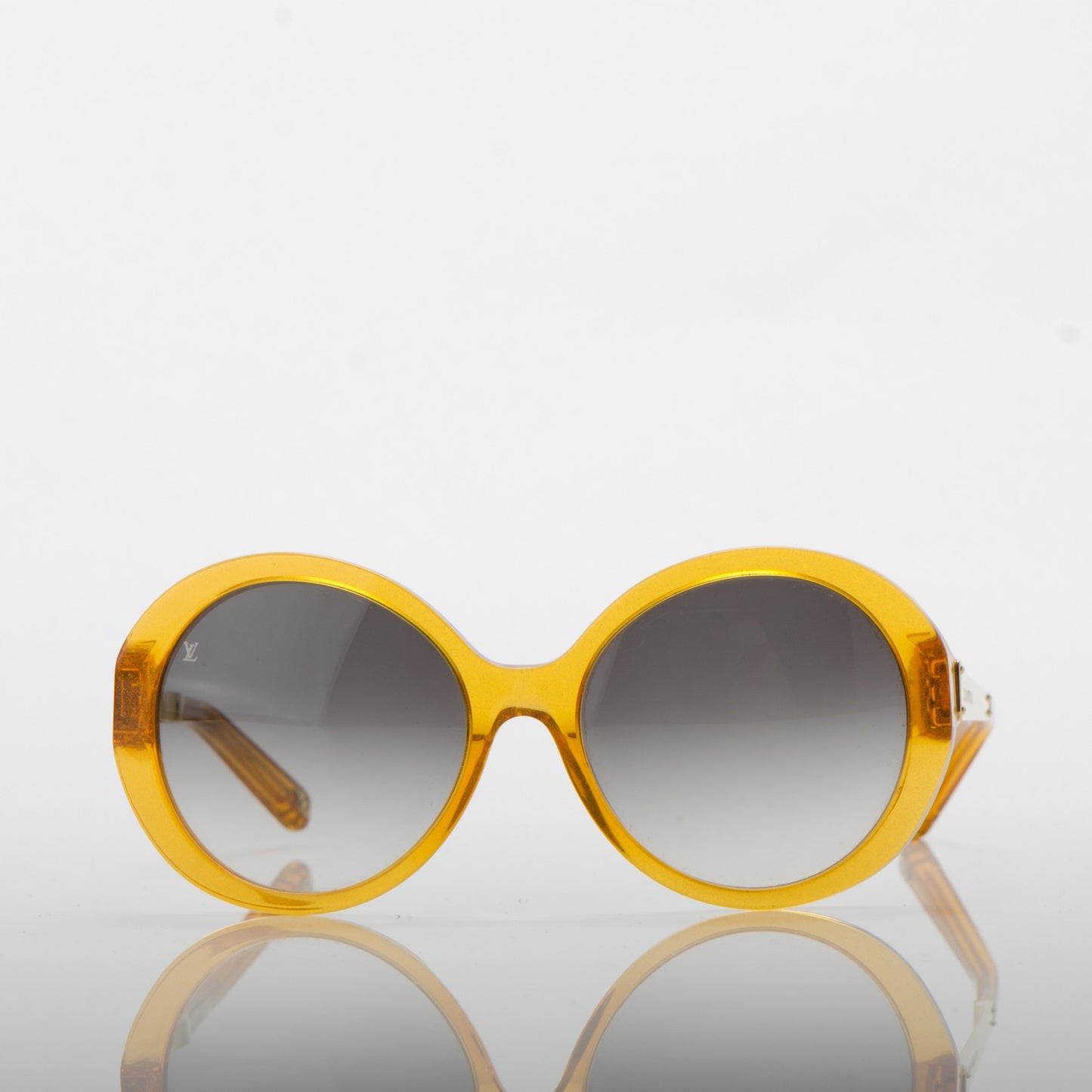 Petit Soupcon Round Sunglasses Z0492W