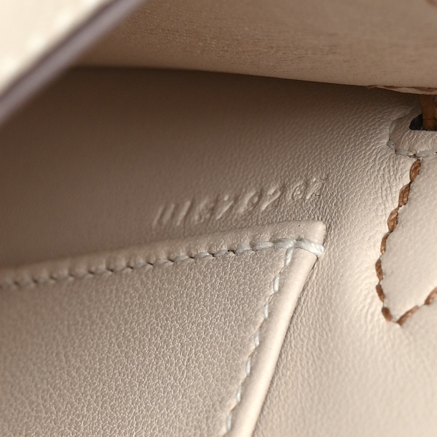 Hermes Epsom Horseshoe Mini Kelly Sellier 20 Craie Biscuit 7 of 10