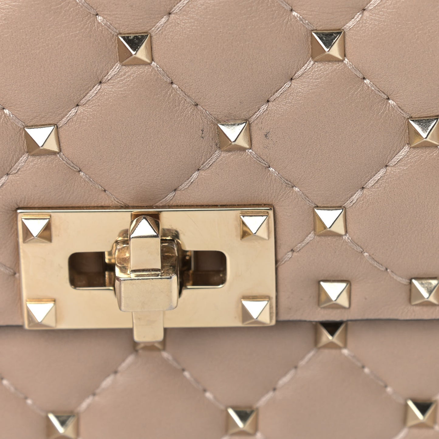 Nappa Medium Rockstud Spike Shoulder Bag Poudre