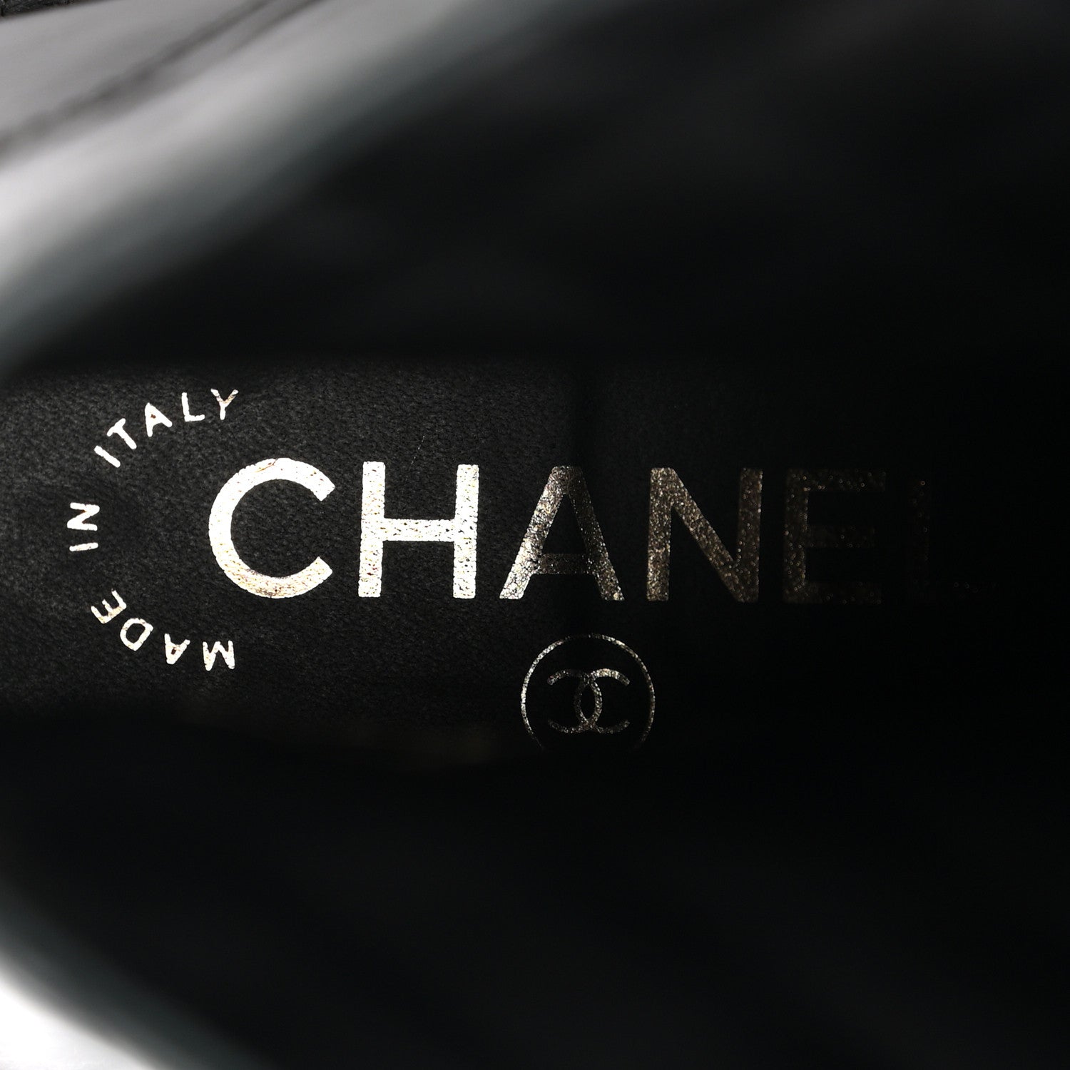 Chanel Shiny Goatskin Calfskin Quilted Lace Up Combat Boots 38.5 Black 7 of 9
