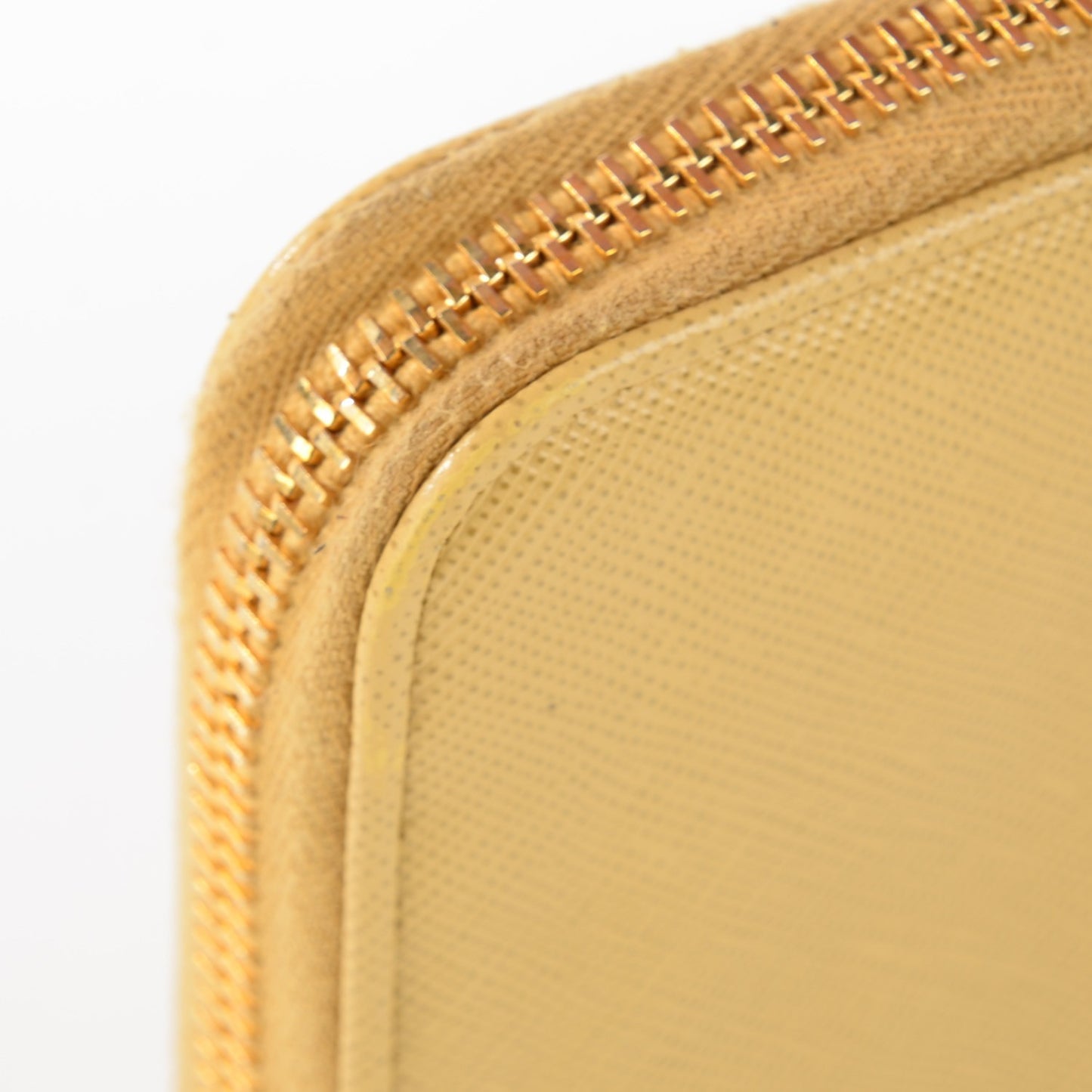 Saffiano Metal Bi-Color Zip Around Wallet Caramel Ananas