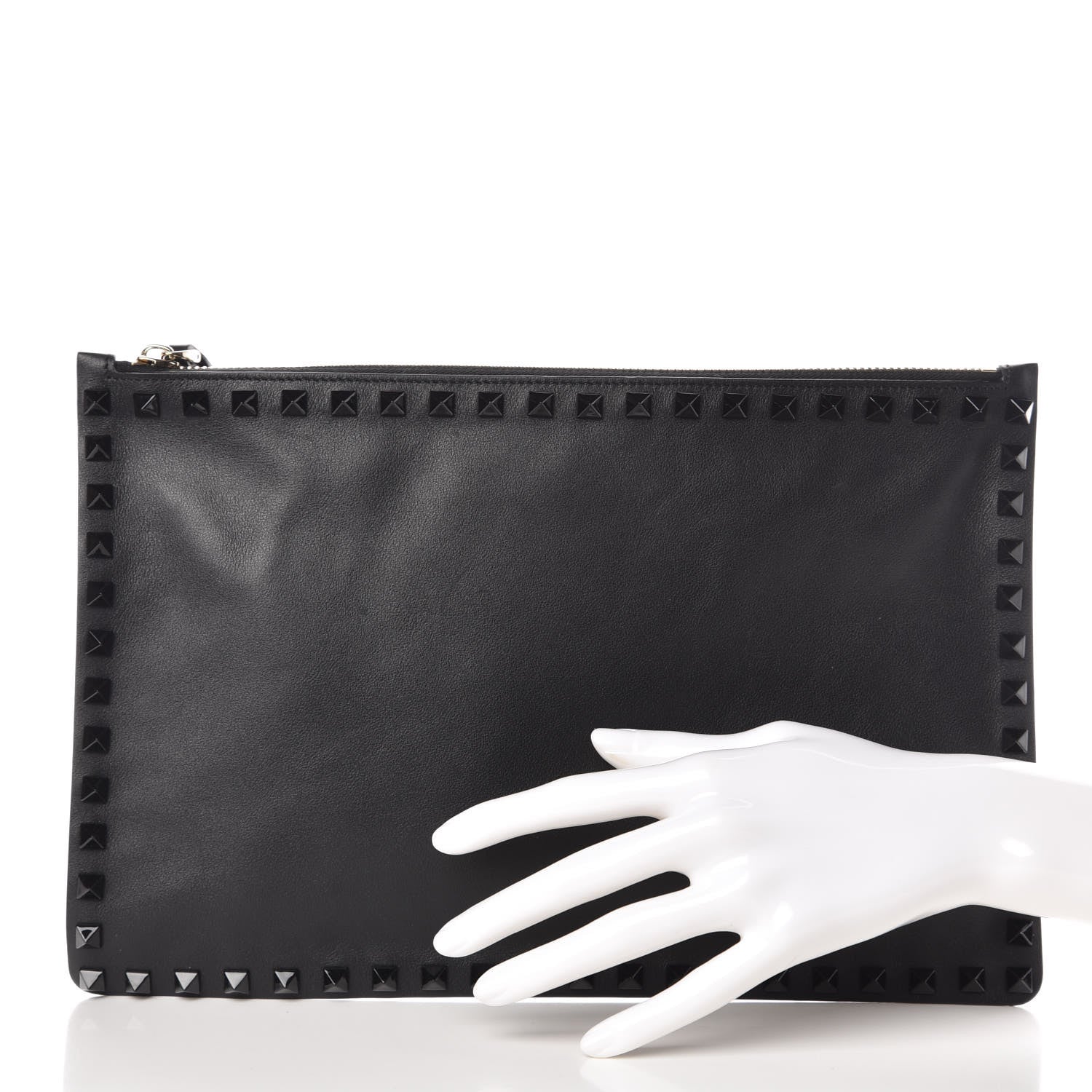 Valentino Garavani Vitello Large Rockstud Zip Pouch Black 2 of 7