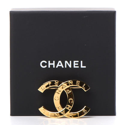 Chanel Metal Paris Button CC Large Brooch Gold 5 of 5