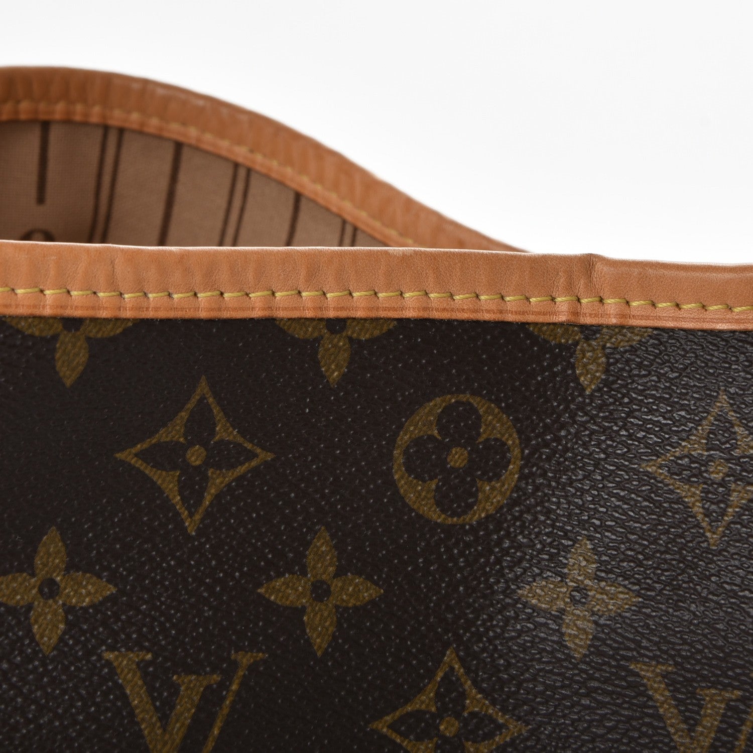 Louis Vuitton Monogram Delightful PM 9 of 13
