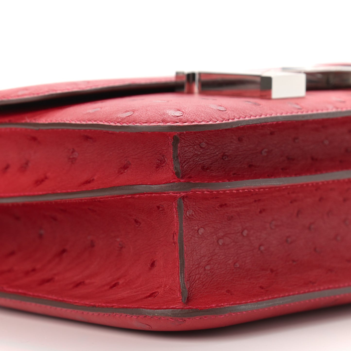 Ostrich Constance 24 Rouge Vif