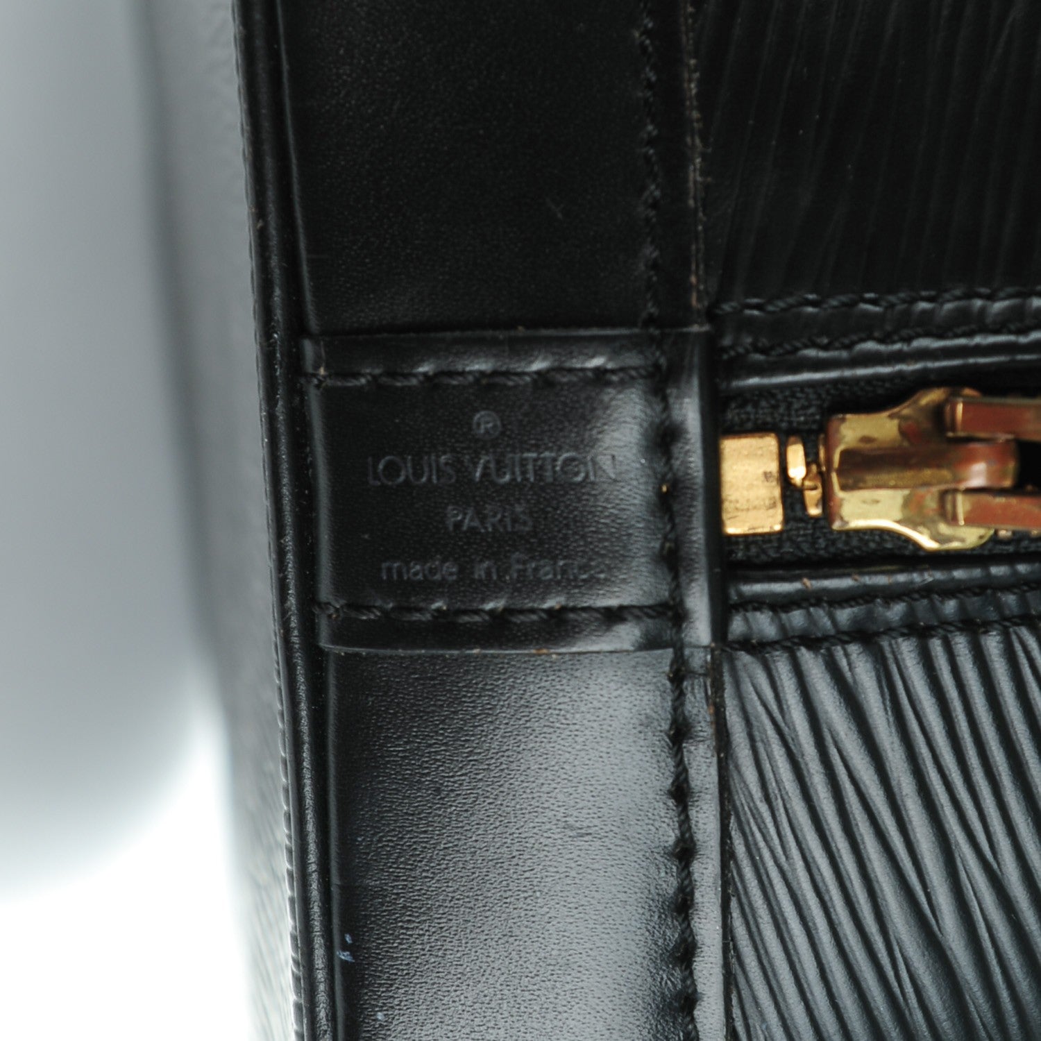 Louis Vuitton Epi Alma PM Black 6 of 10