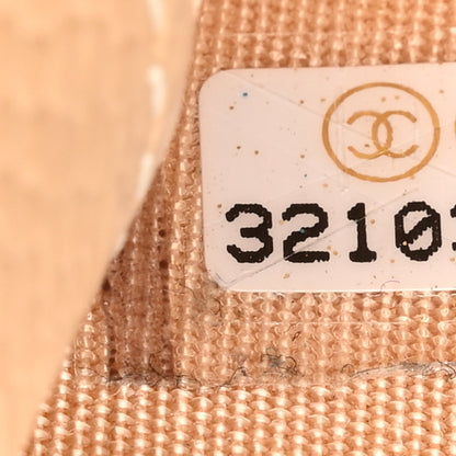 Chanel Caviar Quilted Card Holder Beige 8 of 8