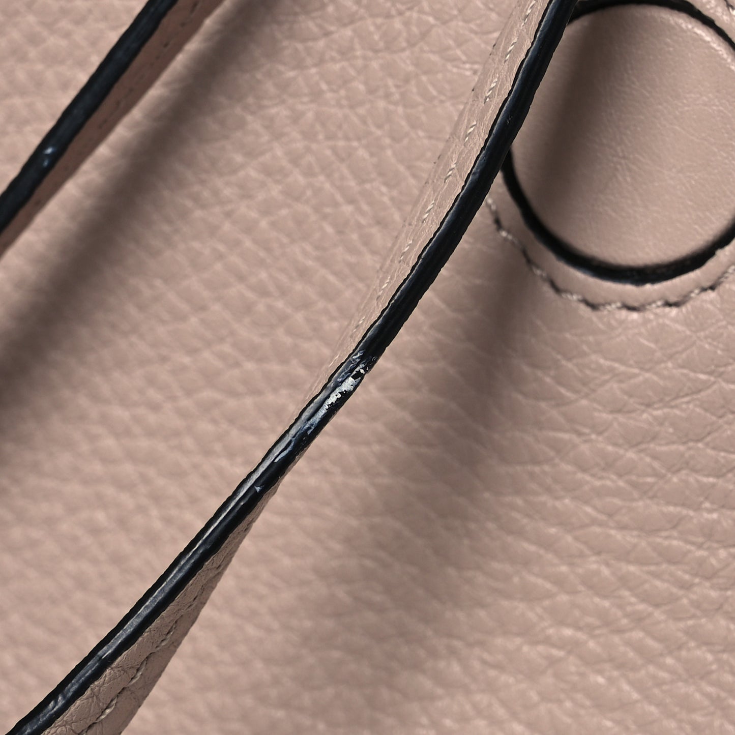 Pebbled Calfskin Messenger Bag Poudre