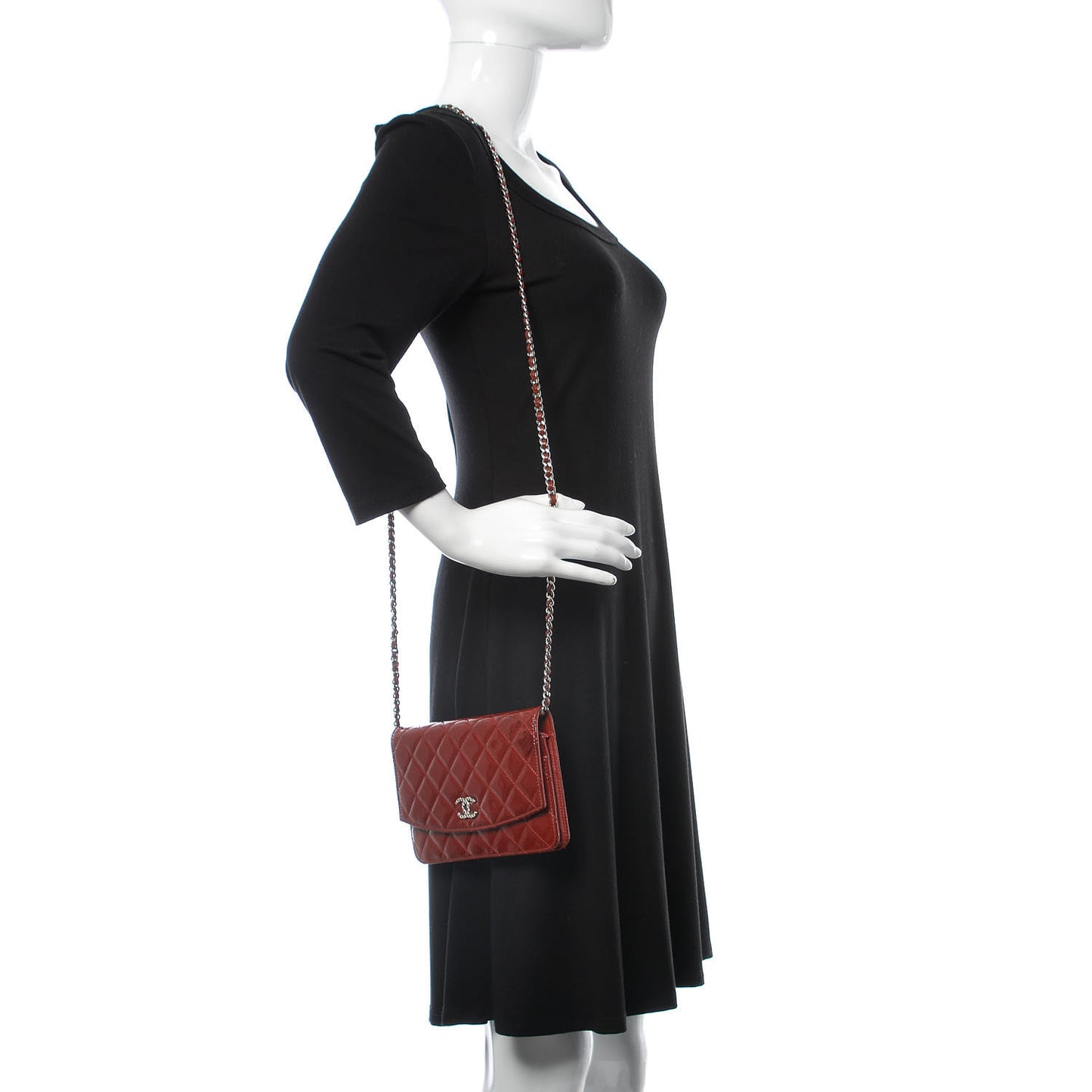 Patent Quilted Brilliant Wallet On Chain WOC Red
