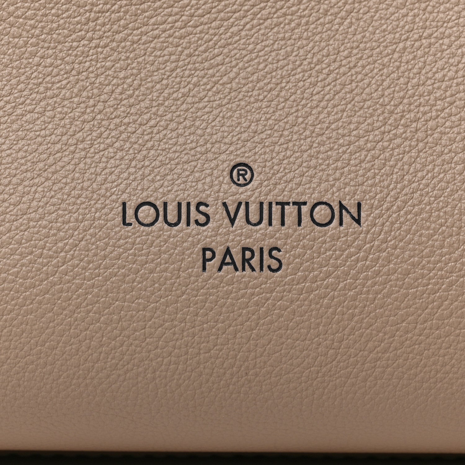 Louis Vuitton Calfskin Monogram Tufting On My Side Galet 9 of 9