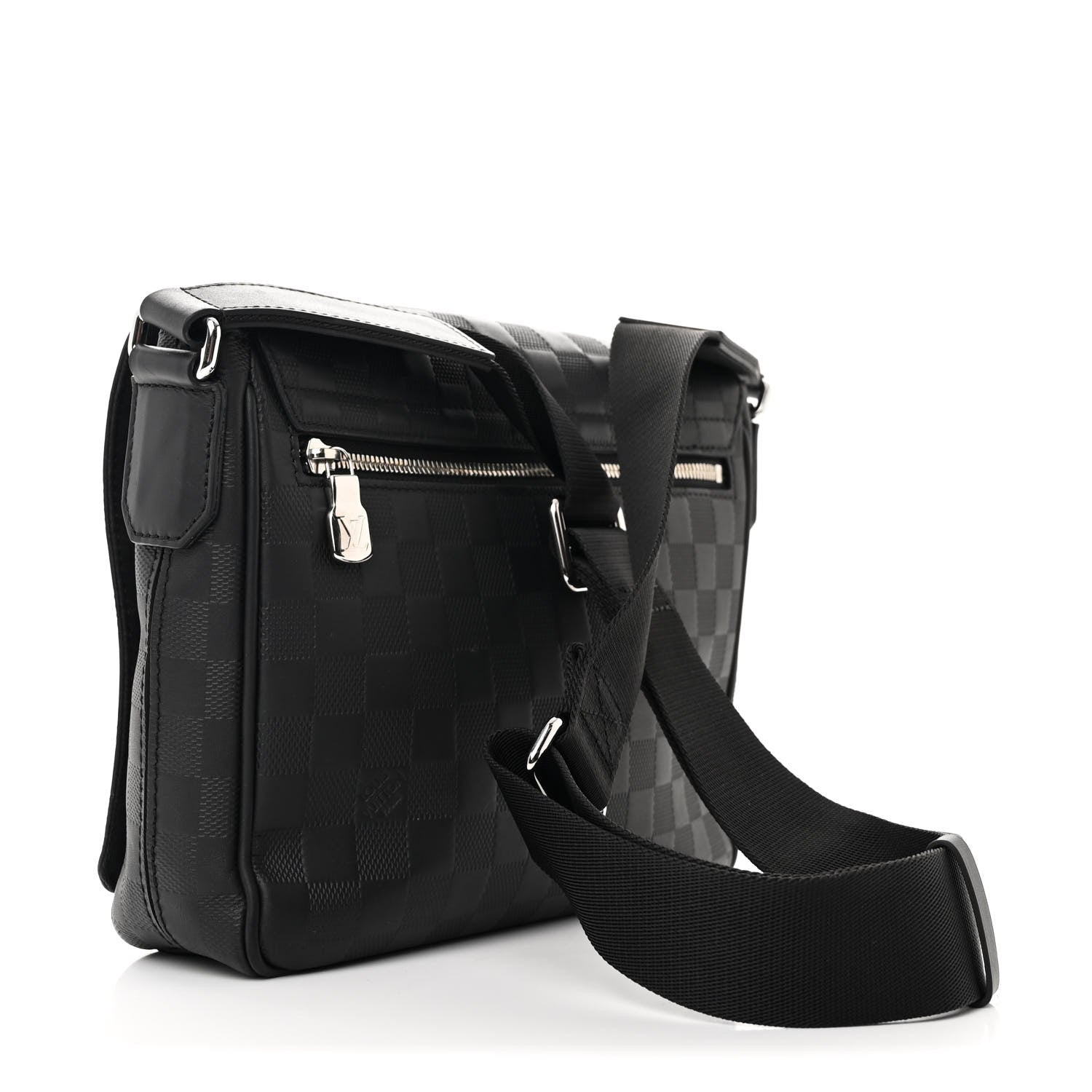 Louis Vuitton Damier Infini District PM Onyx 3 of 9