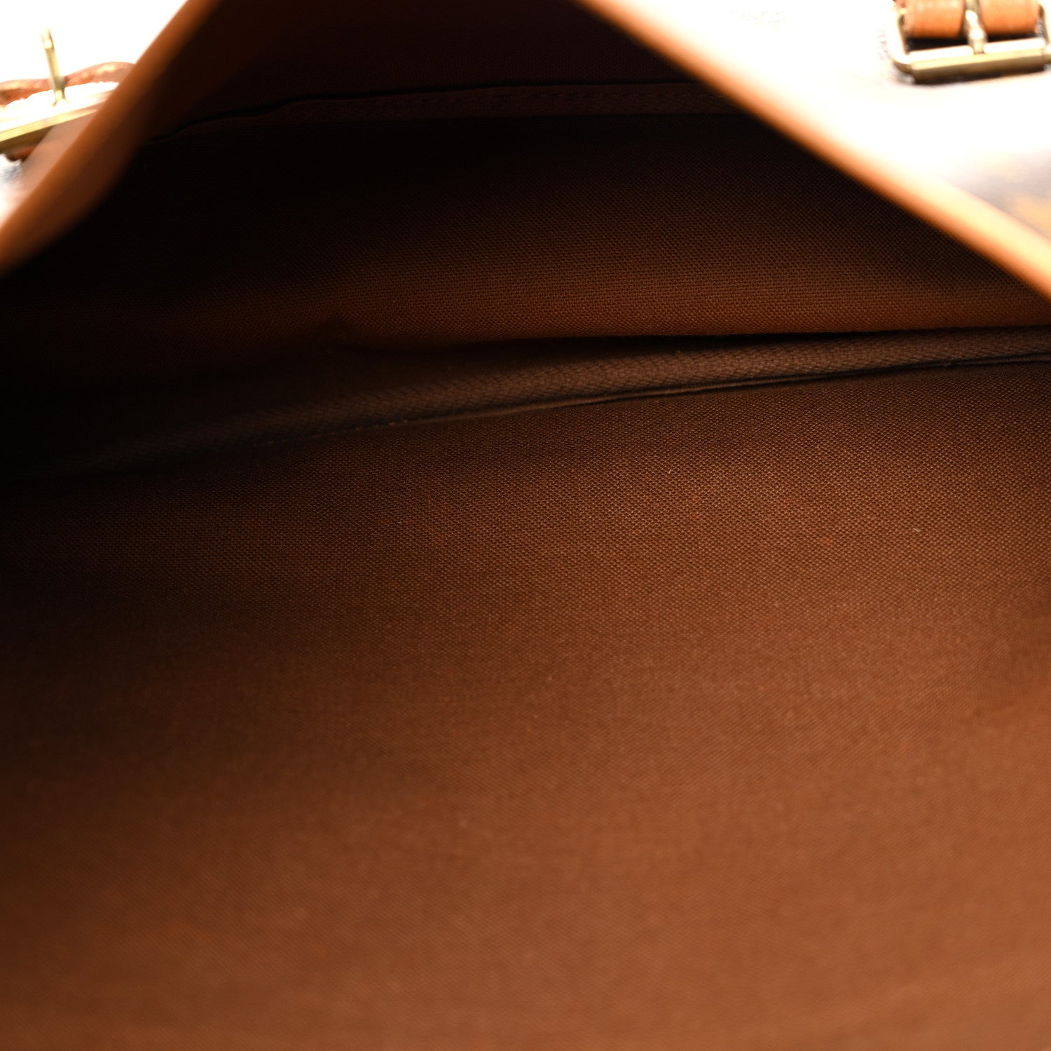 Louis Vuitton Monogram Saumur 43 5 of 13
