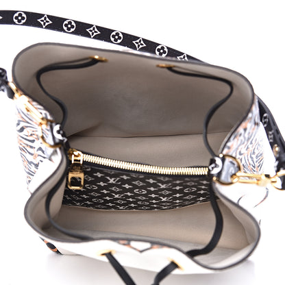 Louis Vuitton Monogram Giant Jungle NéoNoé Ivory 4 of 7