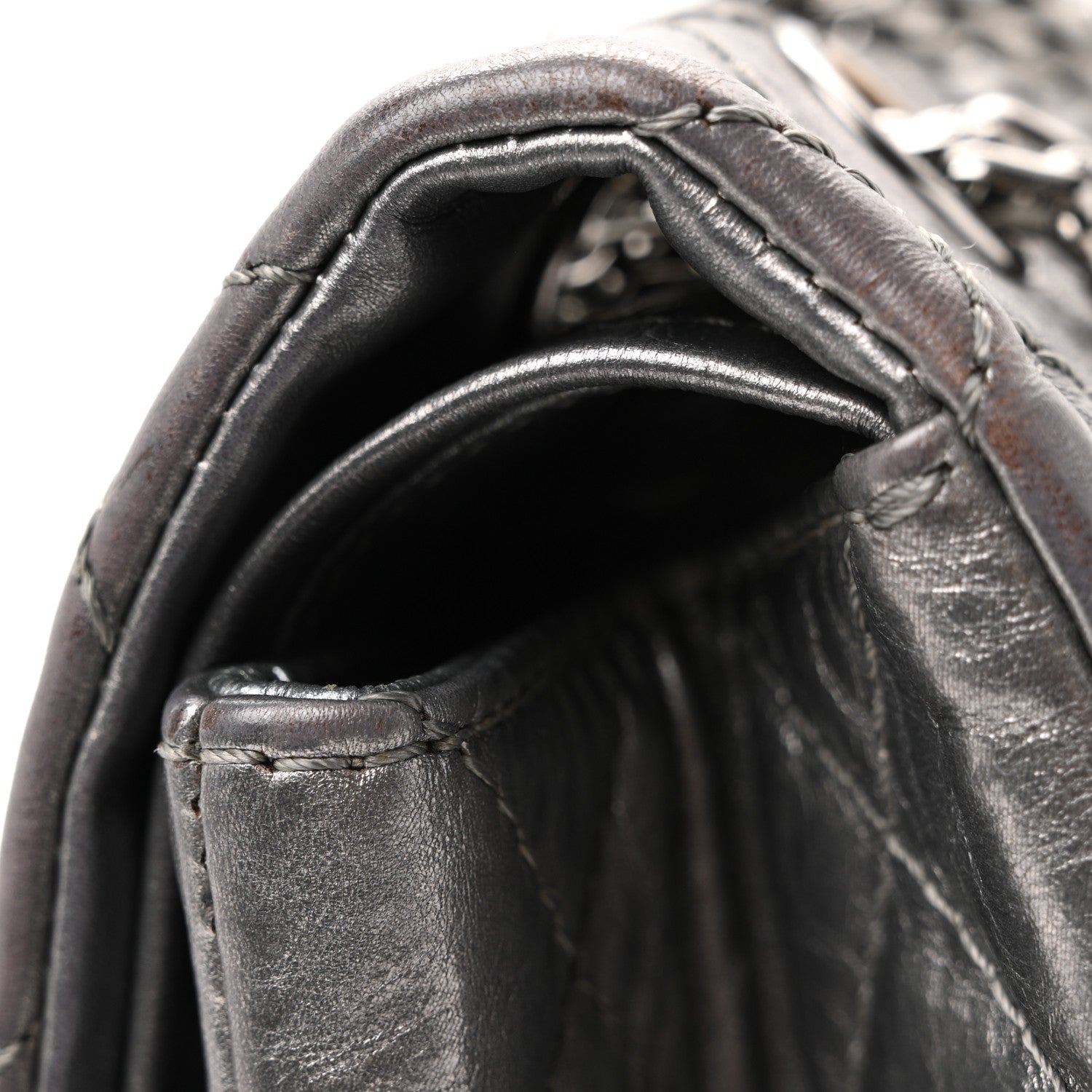 Chanel Metallic Aged Calfskin Quilted 2.55 Reissue 227 Flap Dark Silver 34 of 40