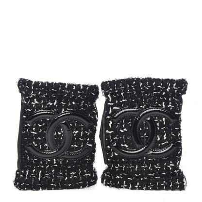 Chanel Lambskin Fantasy Tweed Patent CC Fingerless Gloves 7 Black White 1 of 4
