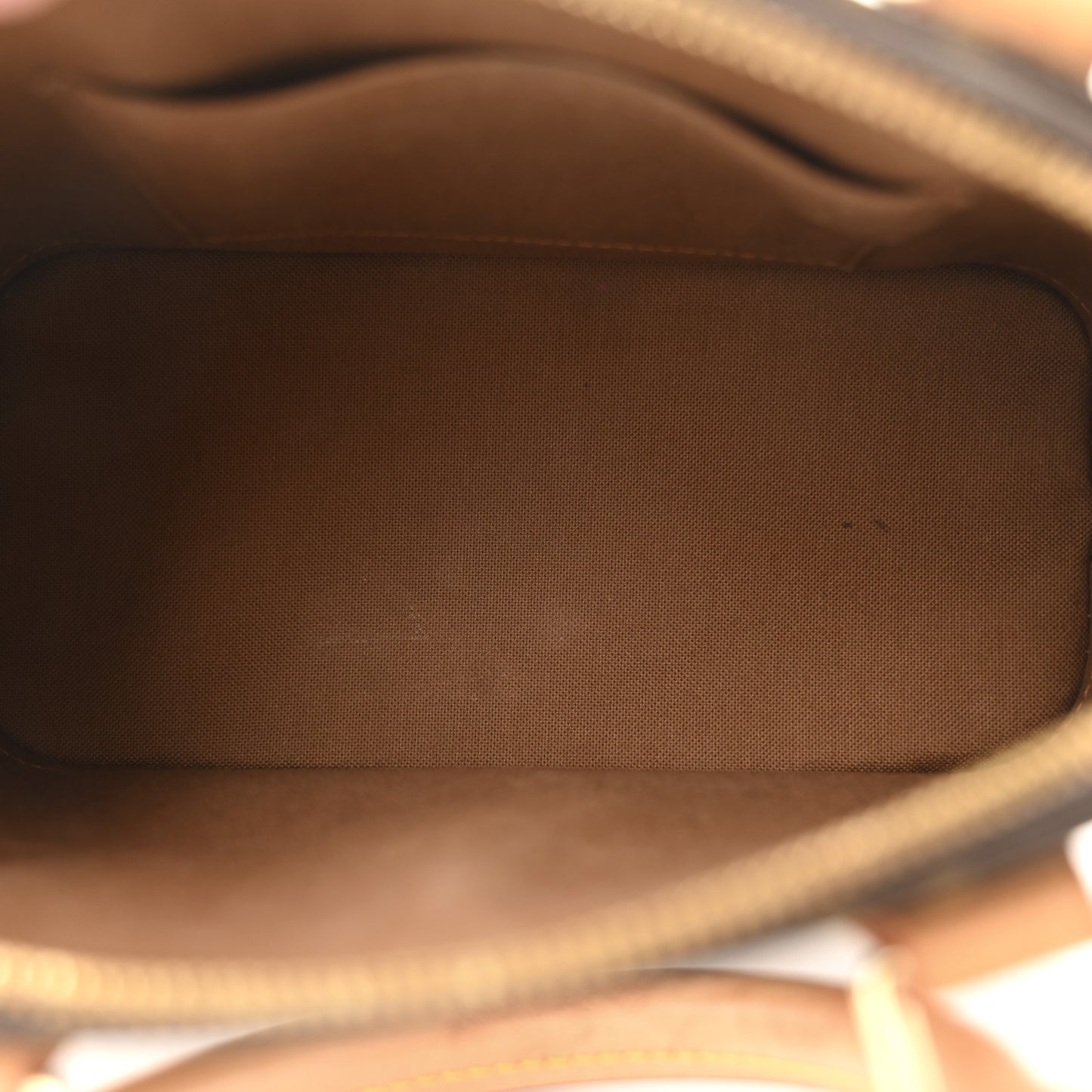 Monogram Alma BB
