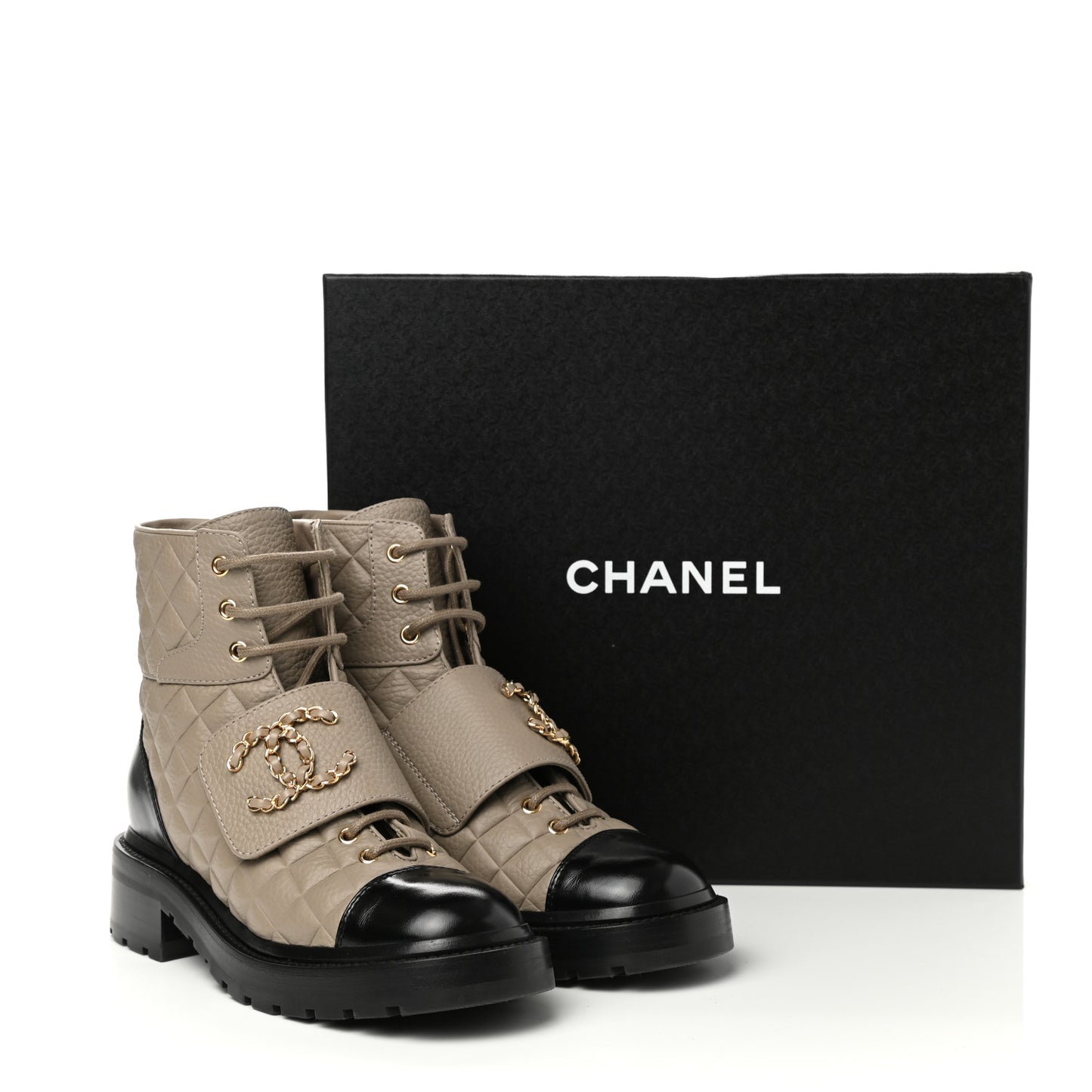 Calfskin Shiny Calfskin Quilted Lace Up Combat Boots 37.5 Dark Beige Black