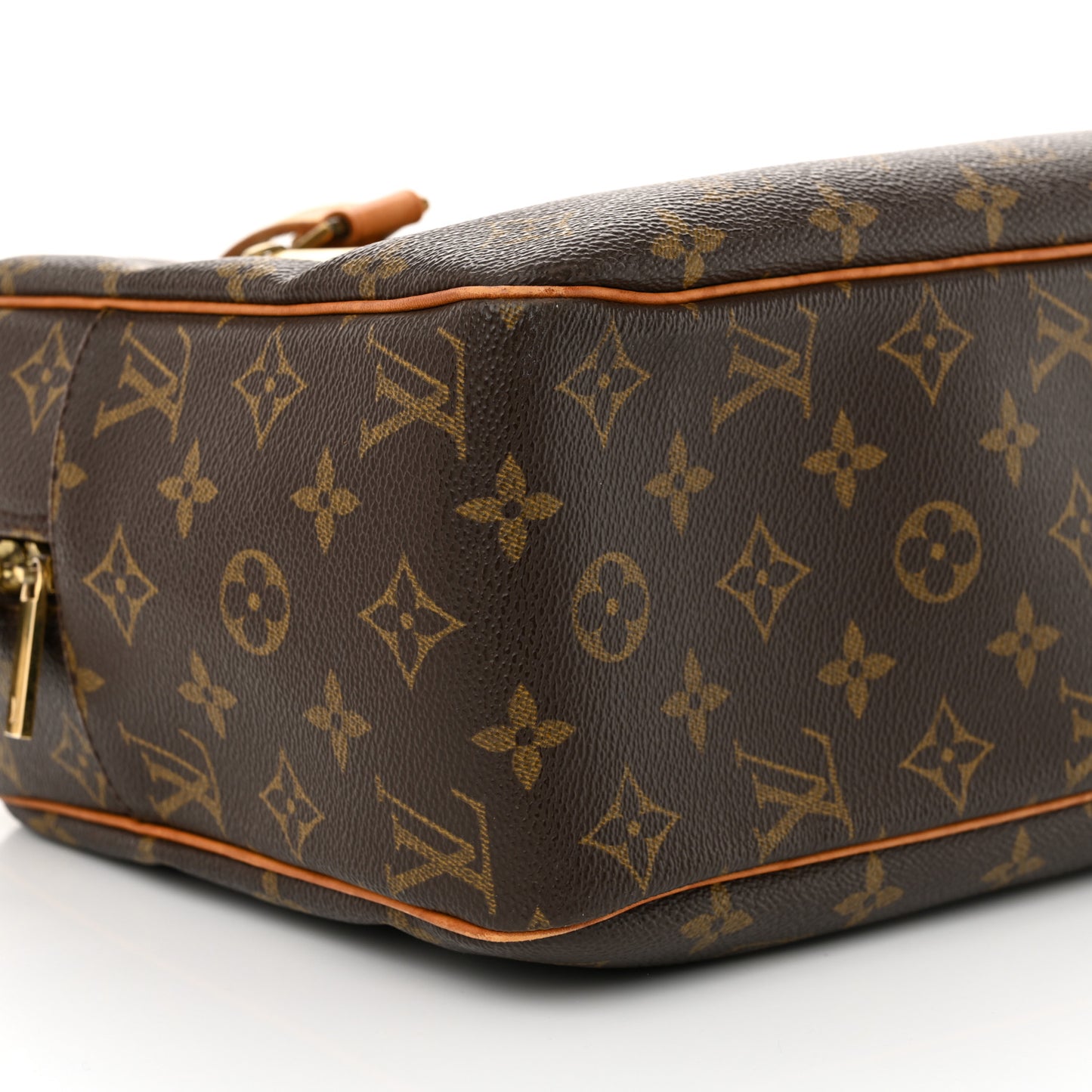 Monogram Cite GM