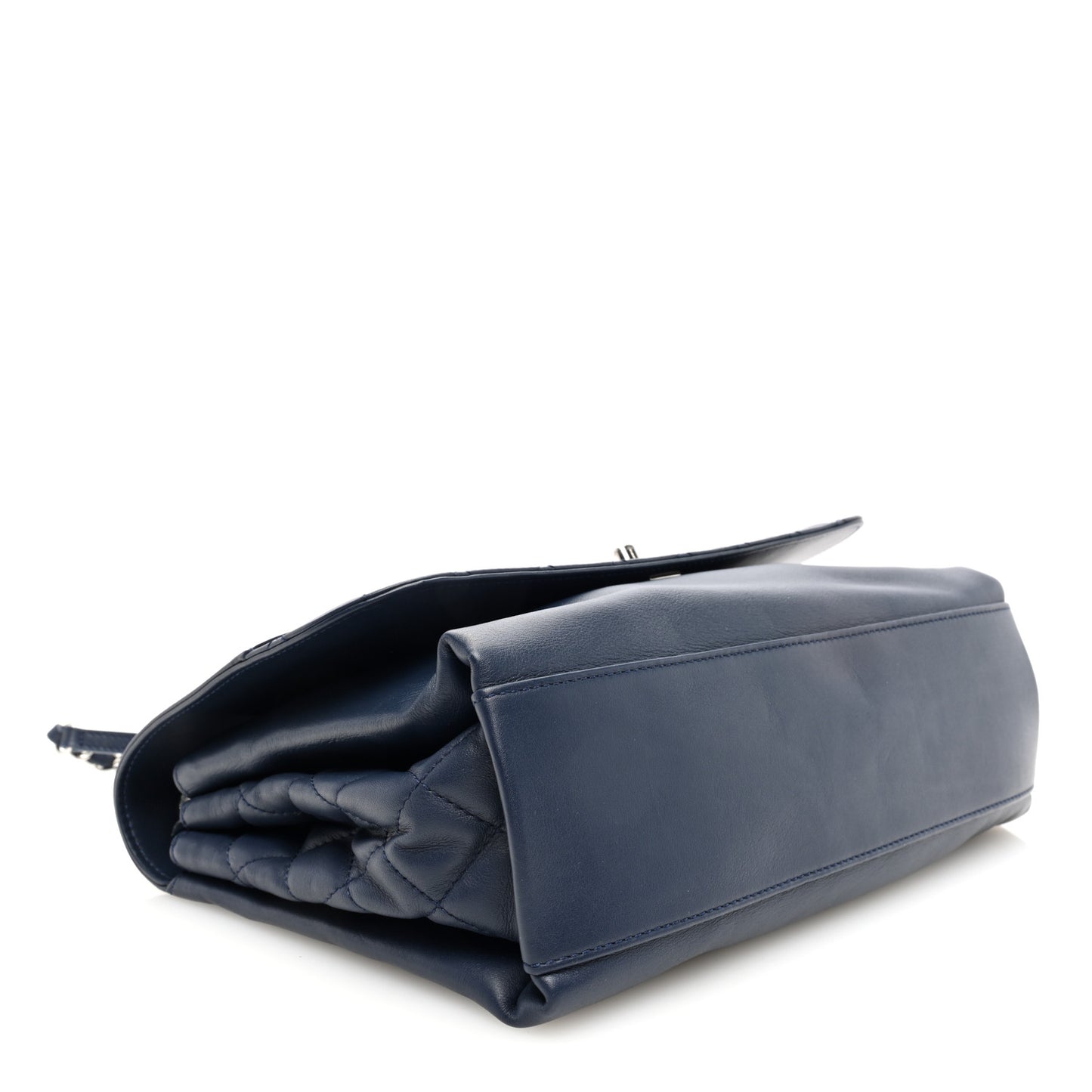 Calfskin Jumbo Tramezzo Flap Navy