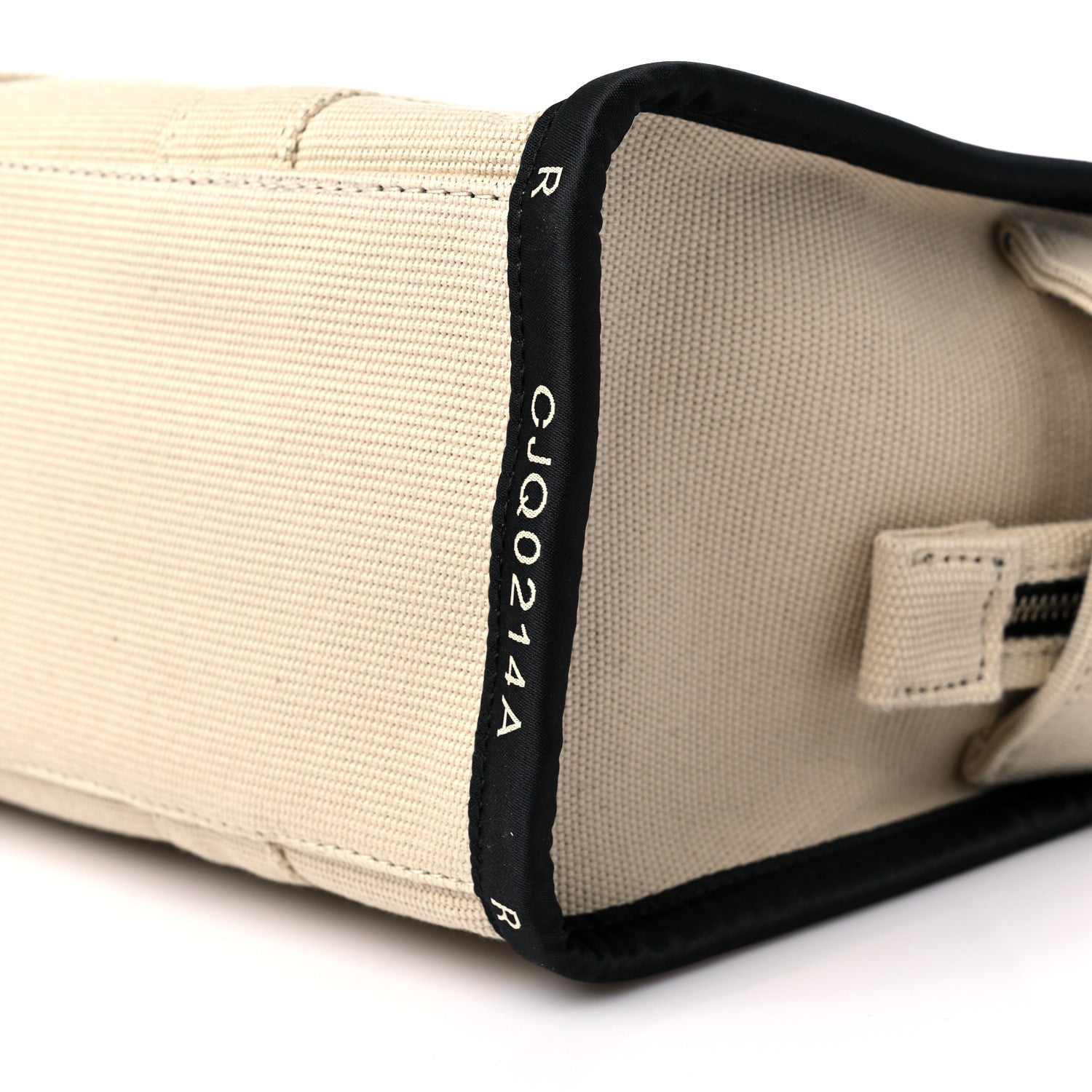 Marc Jacobs Jacquard Medium The Traveler Tote Bag Warm Sand 8 of 9