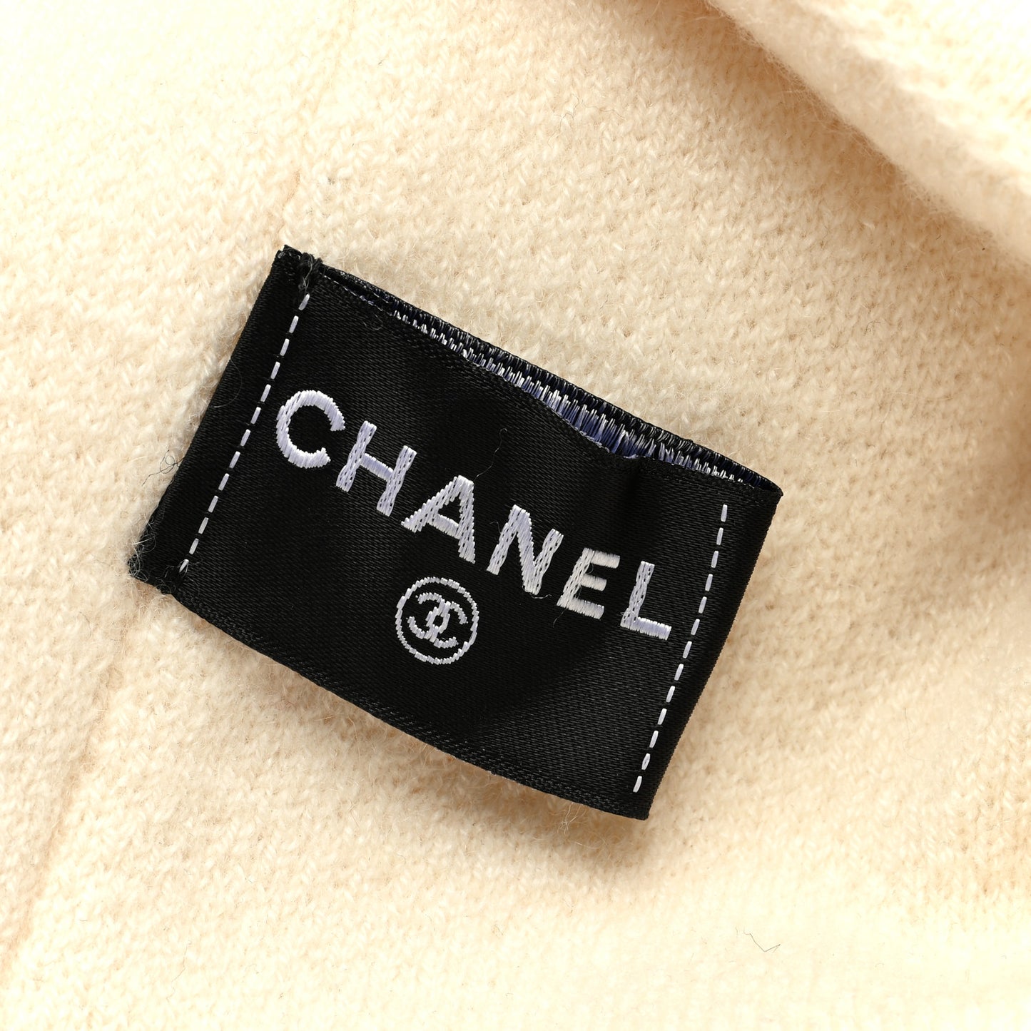 Cashmere CC Beanie Hat White Pink