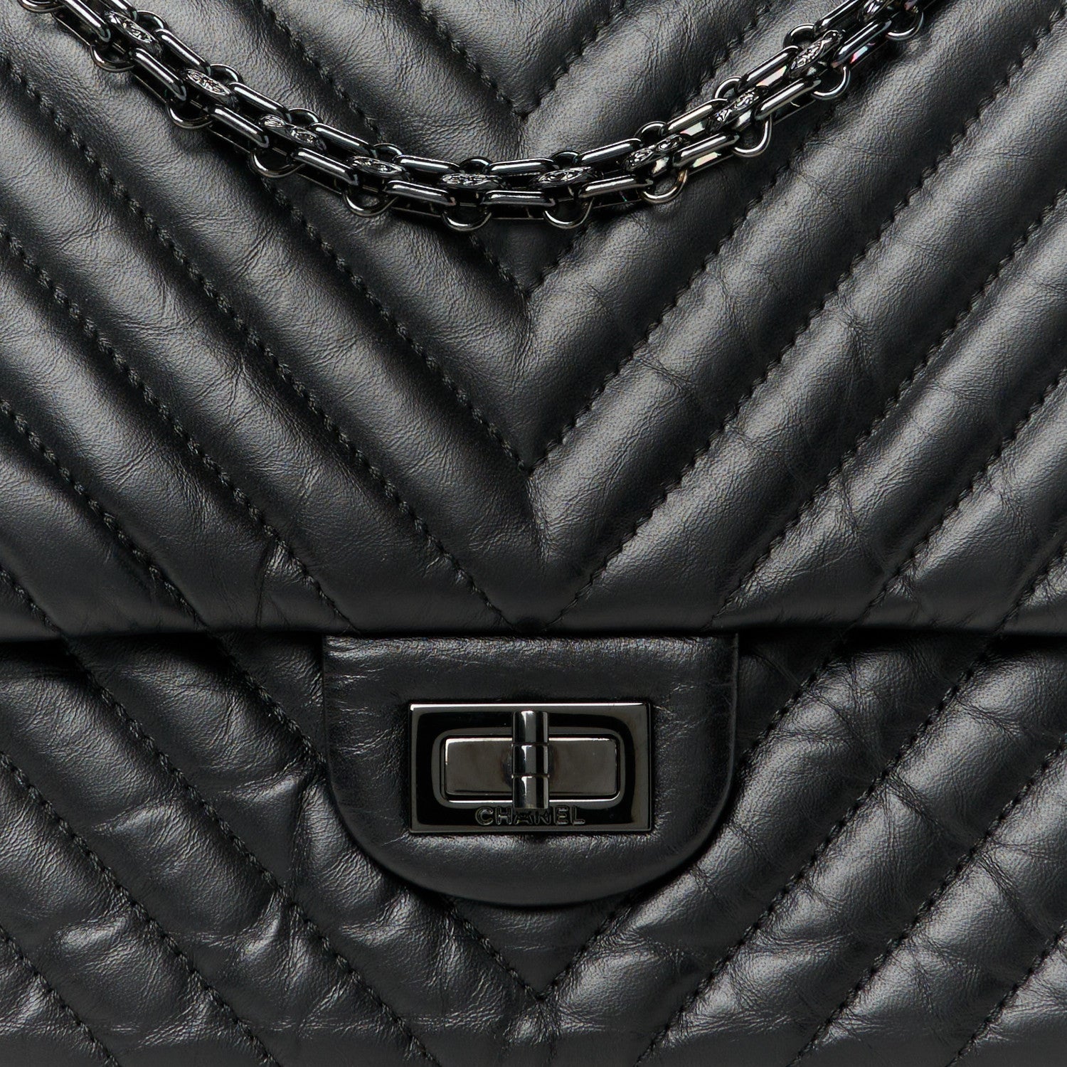 Chanel Aged Calfskin Chevron Quilted 2.55 Reissue 226 Flap So Black 8 of 11