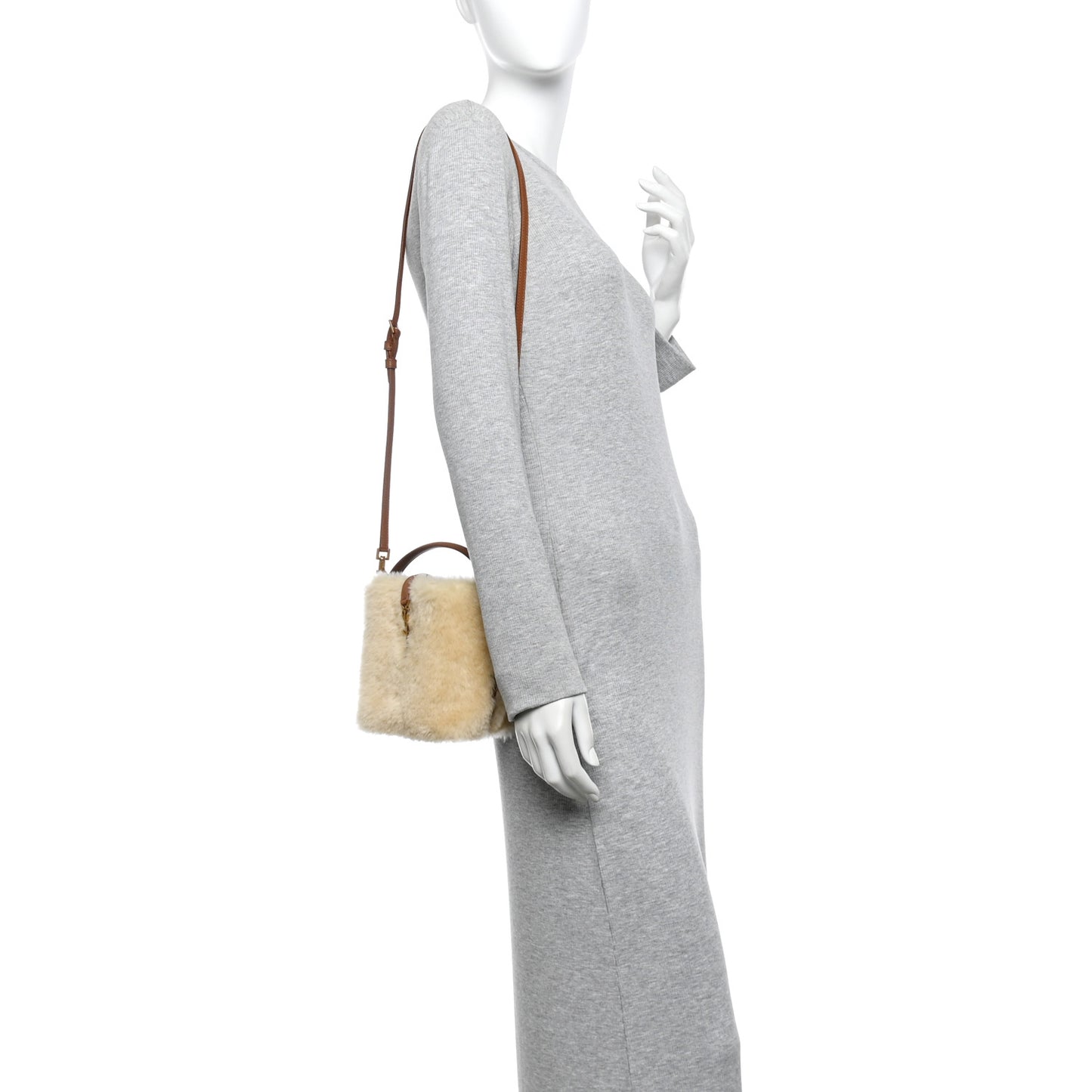 Shearling Le 37 Mini Bucket Bag Cream