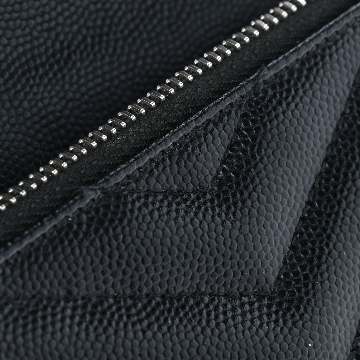 Saint Laurent Grain De Poudre Matelasse Chevron Monogram Envelope Chain Wallet Black 10 of 12