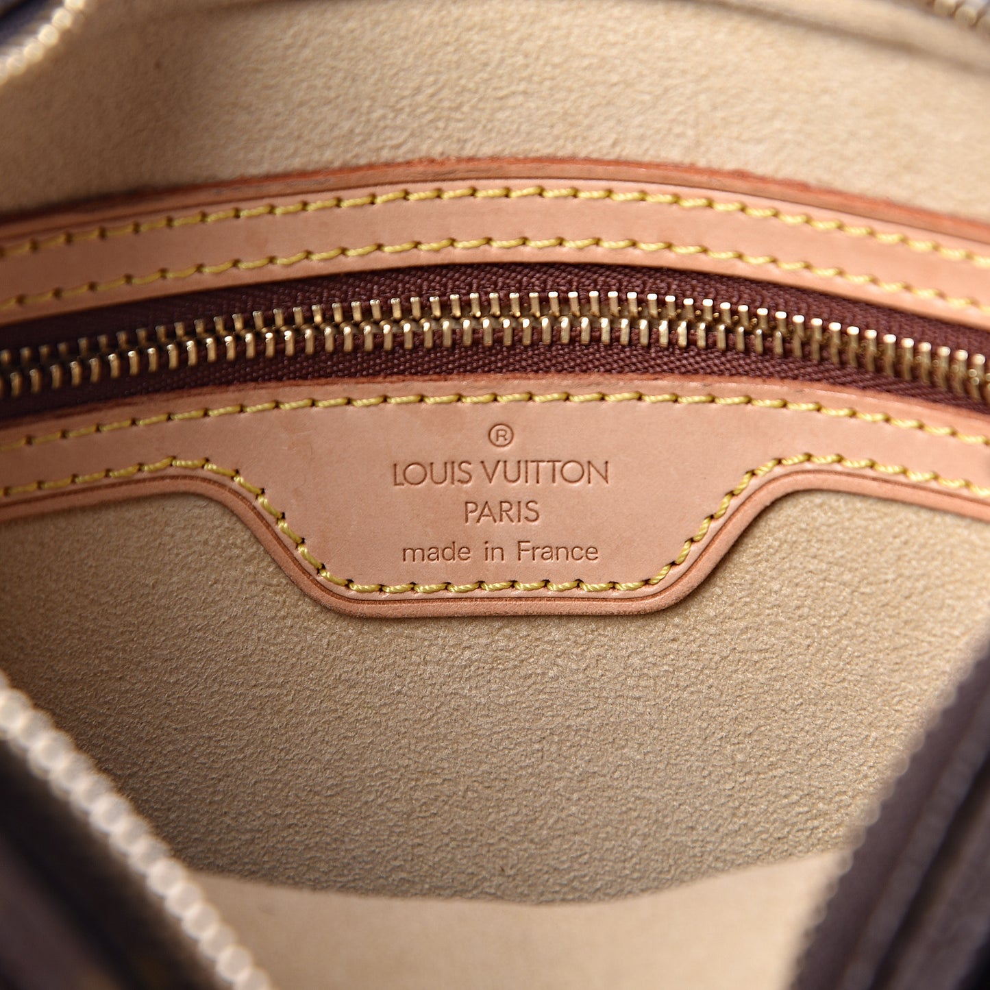 Monogram Looping MM