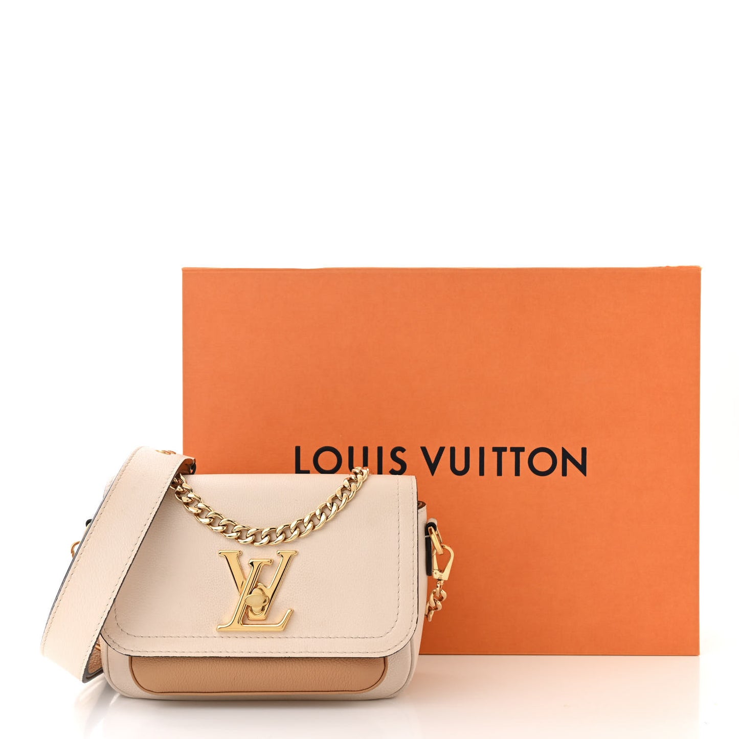 Grained Calfskin Lockme Tender Quartz