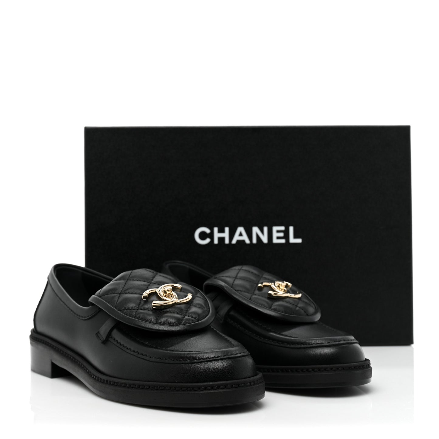 Lambskin Quilted CC Turnlock Loafers 38 Black