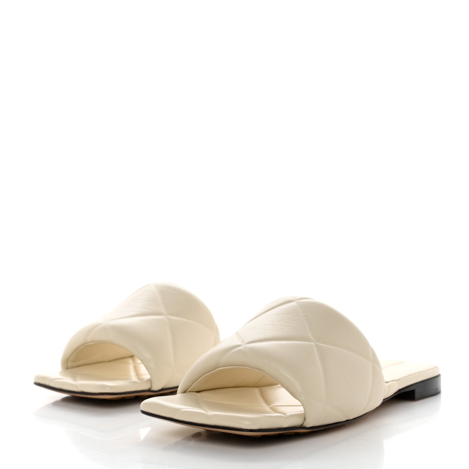 Bottega Veneta Nappa Quilted Rubber Lido Flat Sandals 38.5 Sea Salt 3 of 9