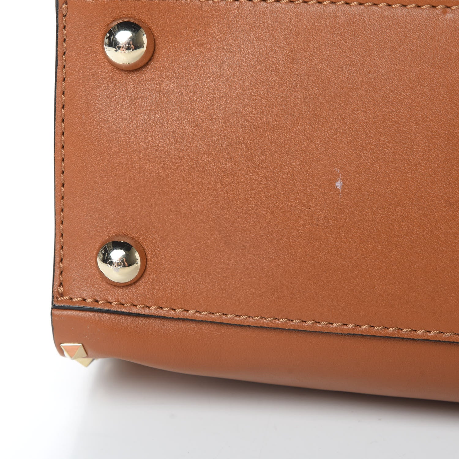 Valentino Garavani Vitello Rockstud Dome Shopper Light Cuir 14 of 16