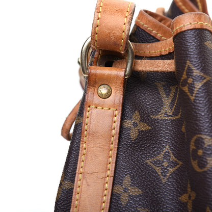 Louis Vuitton Monogram Petit Noe 27 of 35