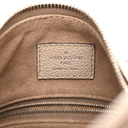 Louis Vuitton Mahina Beaubourg Hobo MM Galet 6 of 10