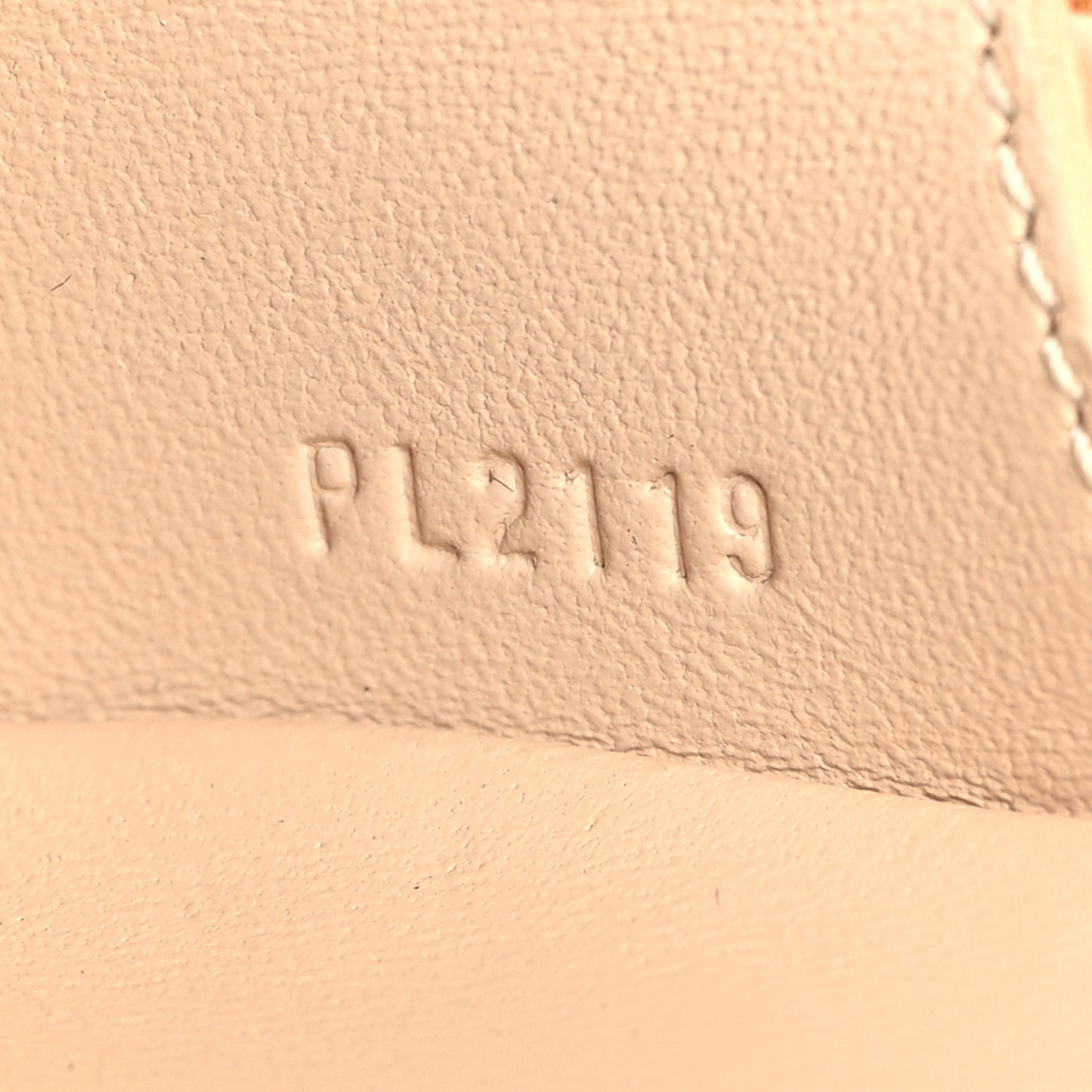 Monogram Petite Boite Chapeau