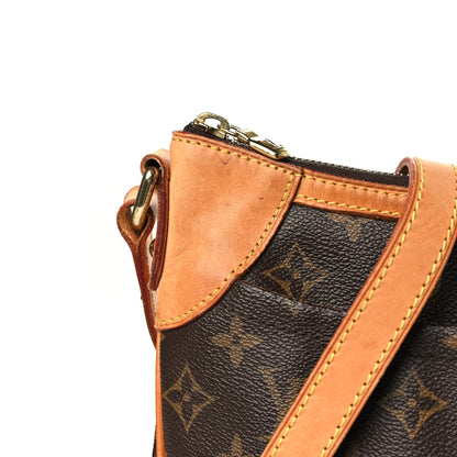 Louis Vuitton Monogram Odeon PM 9 of 9