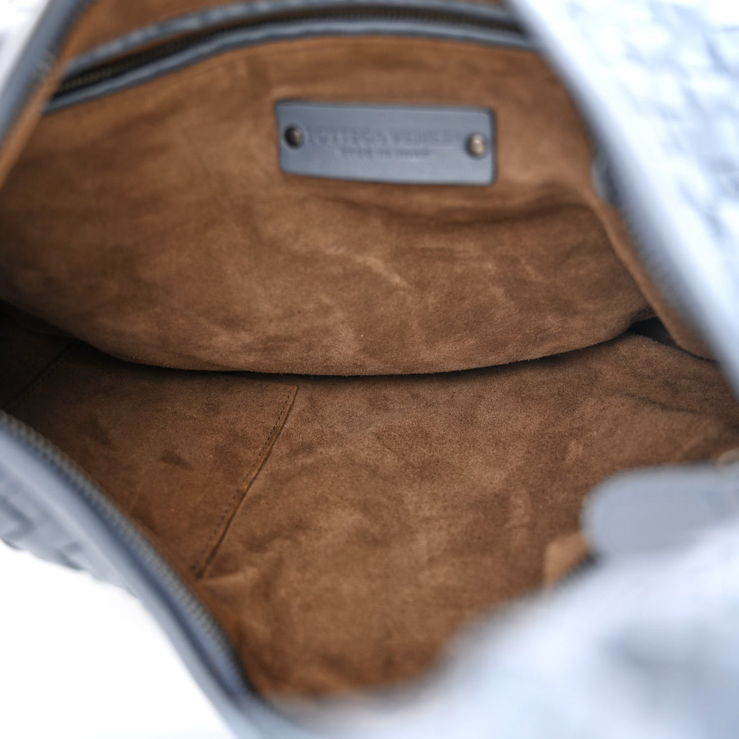 Nappa Intrecciato Medium Veneta Hobo Krim