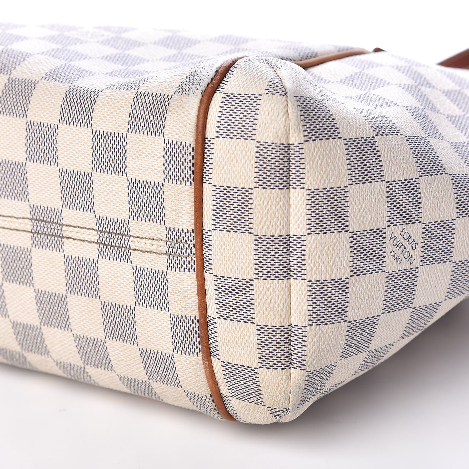 Louis Vuitton Damier Azur Totally PM 17 of 17