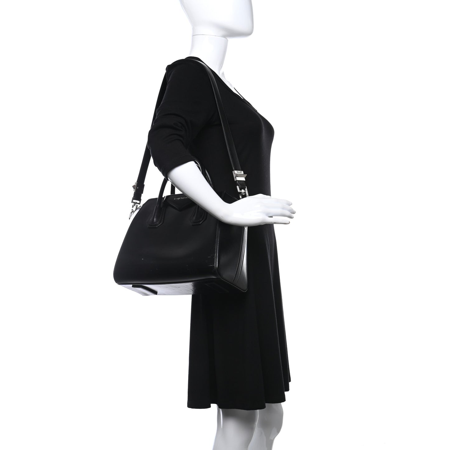 Shiny Lord Calfskin Small Antigona Black