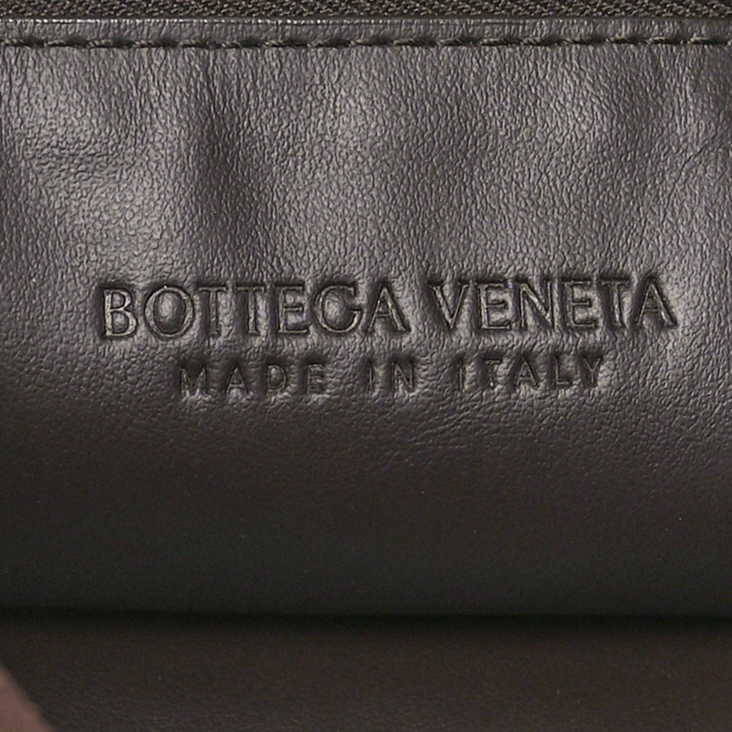 Suede Intrecciato Small Hop Fondant