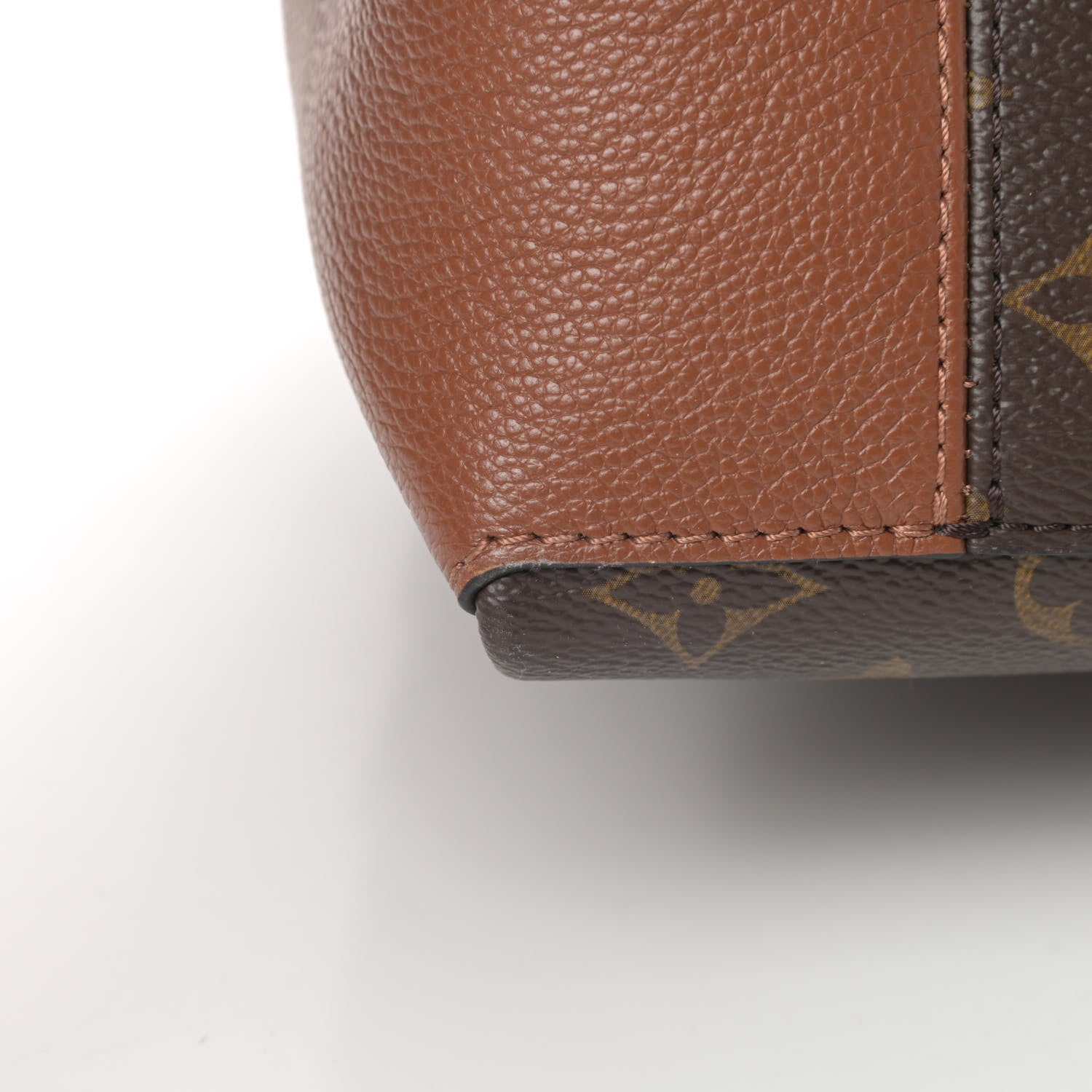 Louis Vuitton Monogram Soufflot MM Caramel 14 of 15