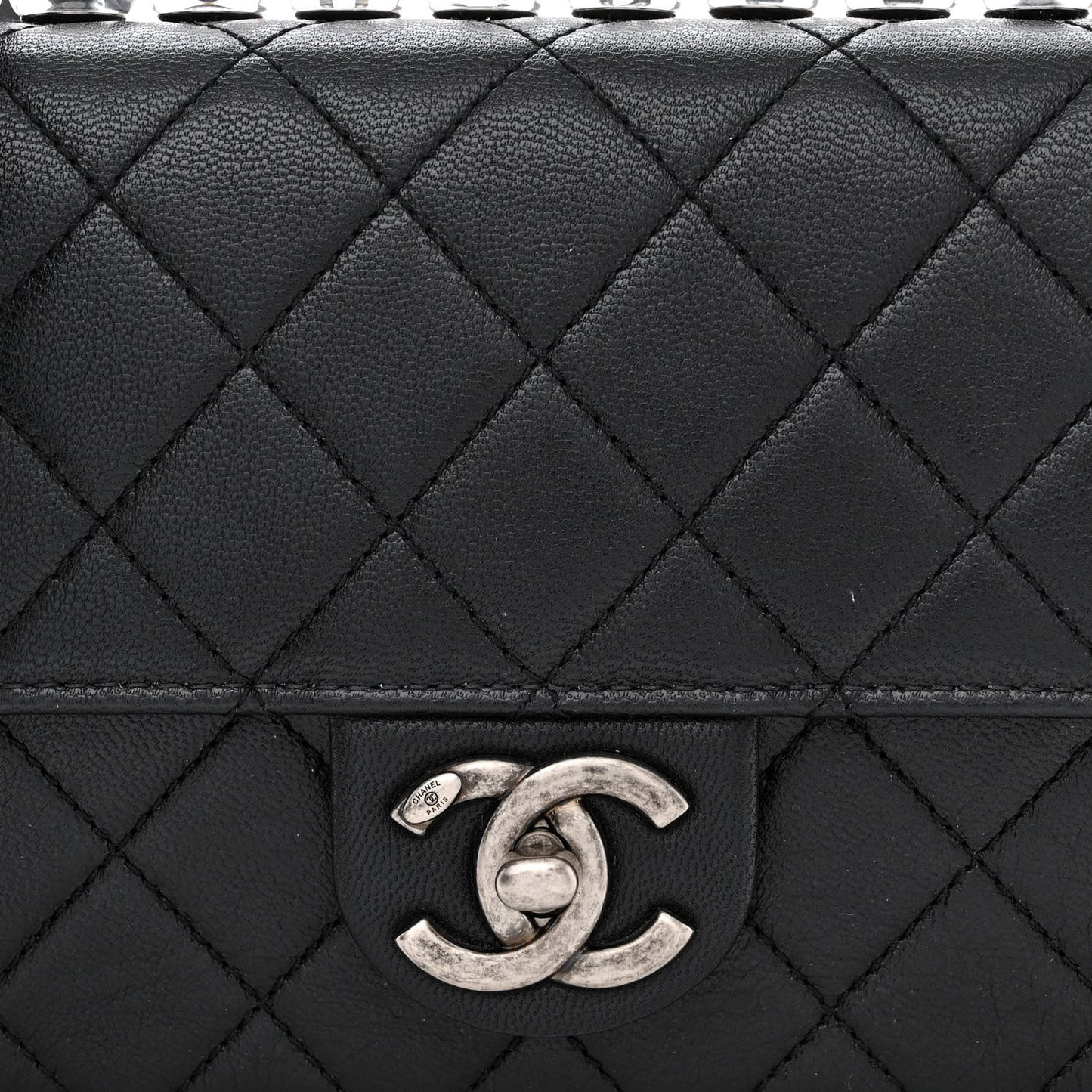 Goatskin Quilted Logo Small Chic Flap Black