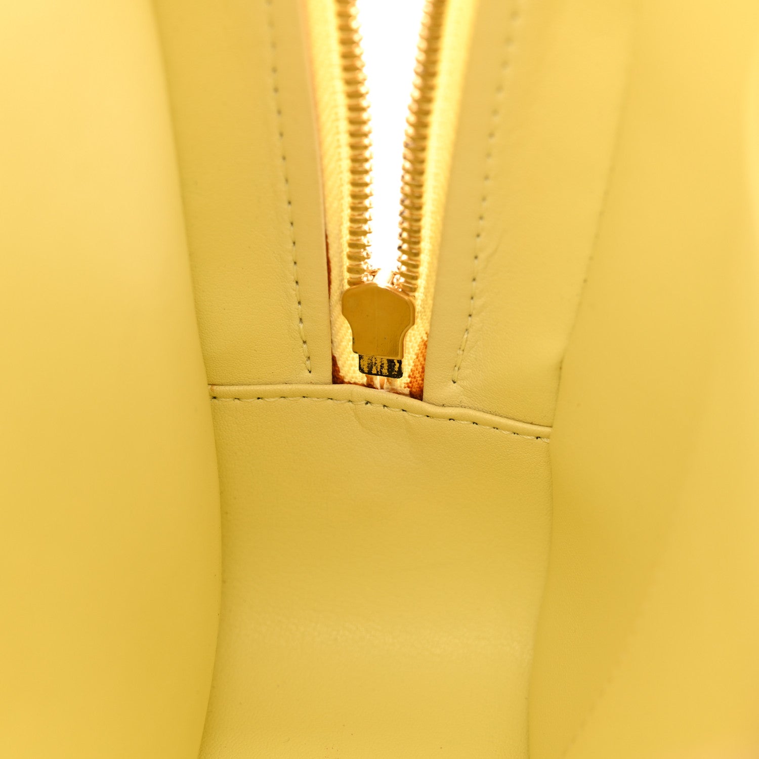 Louis Vuitton Vernis Murray Backpack Yellow 13 of 17