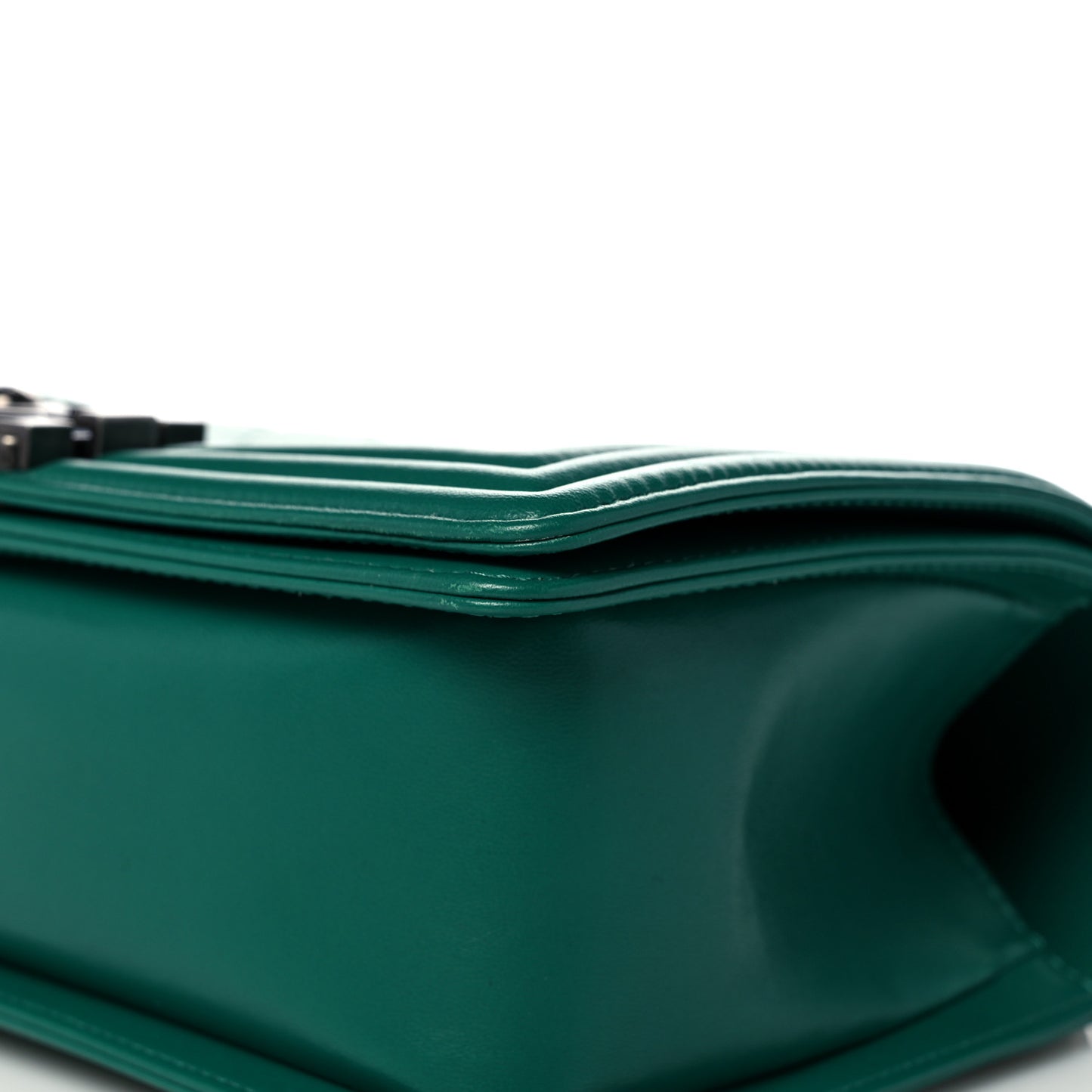 Lambskin Quilted Medium Boy Flap Green