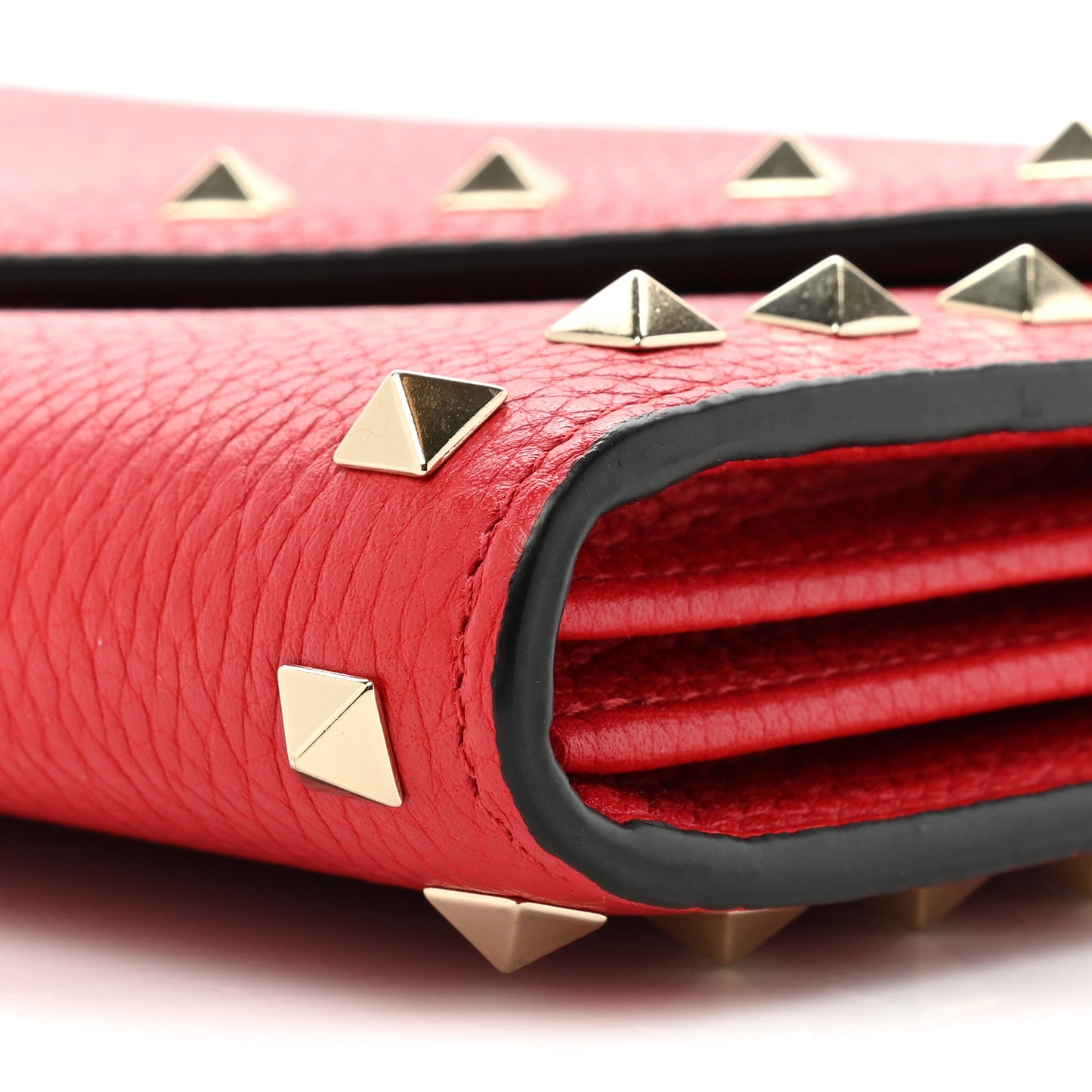 Pebbled Calfskin Rockstud Envelope Wallet on Chain Rouge Pur