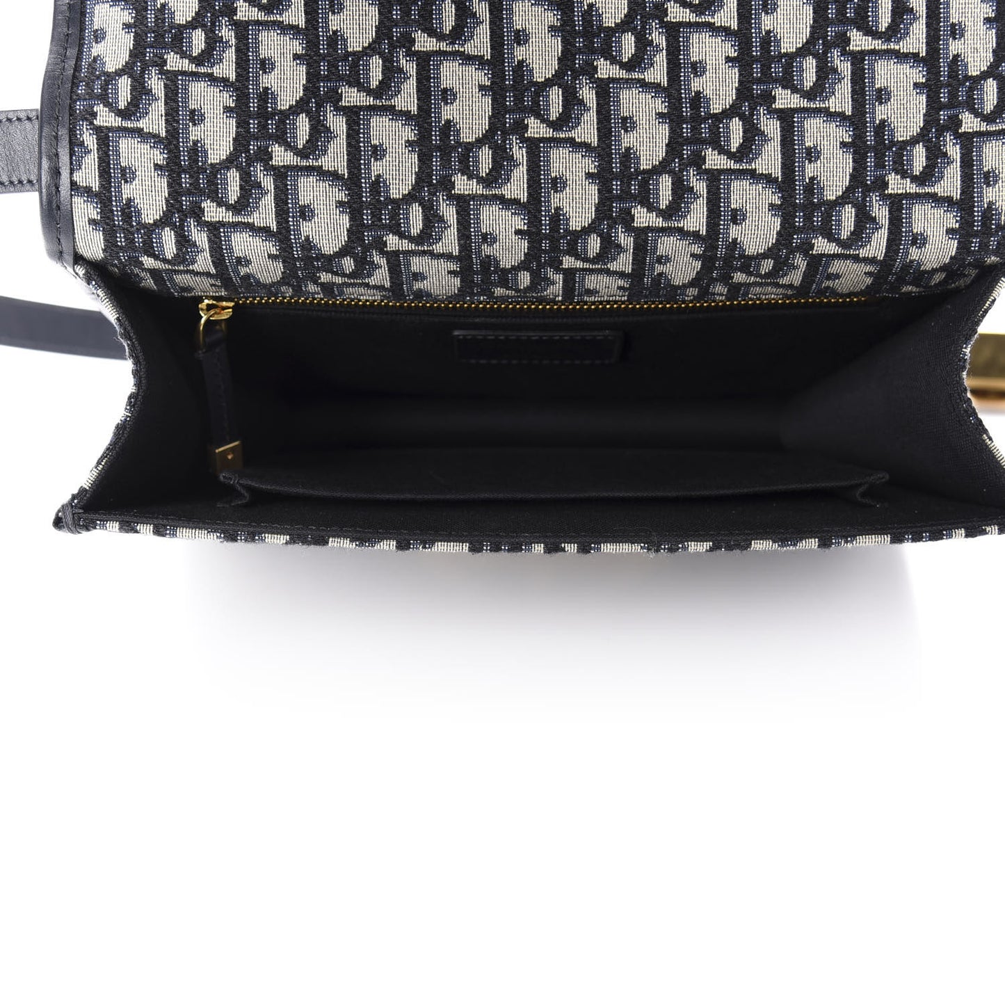 Oblique 30 Montaigne Flap Bag Blue