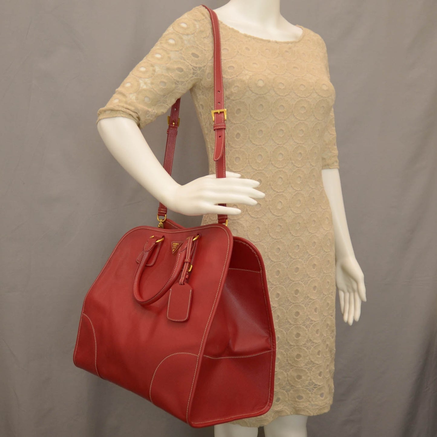 Saffiano Lux Shopping Tote Fuoco